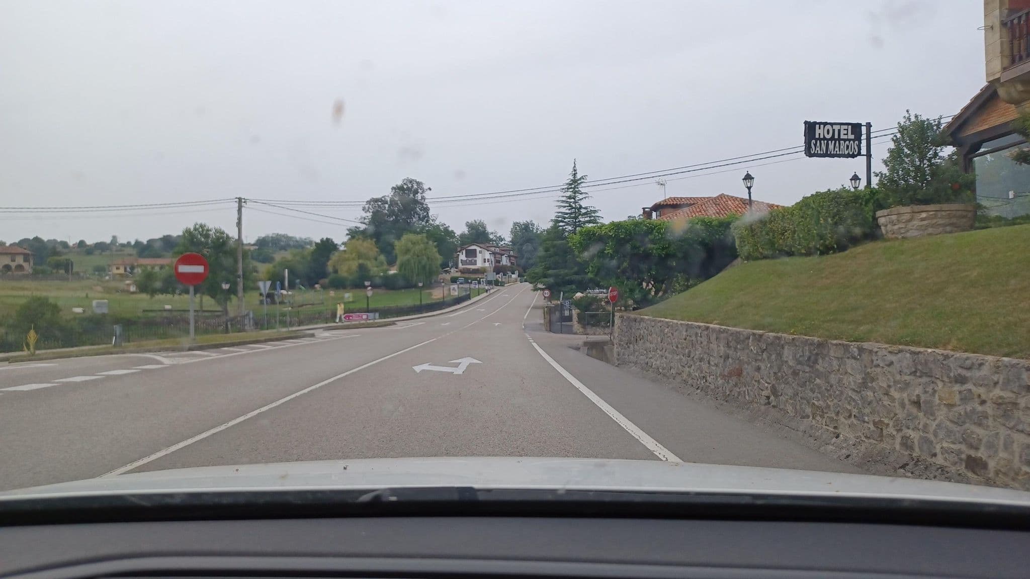 Street view near San Marcos, Santillana — © normanm (CC BY-SA · Mapillary)