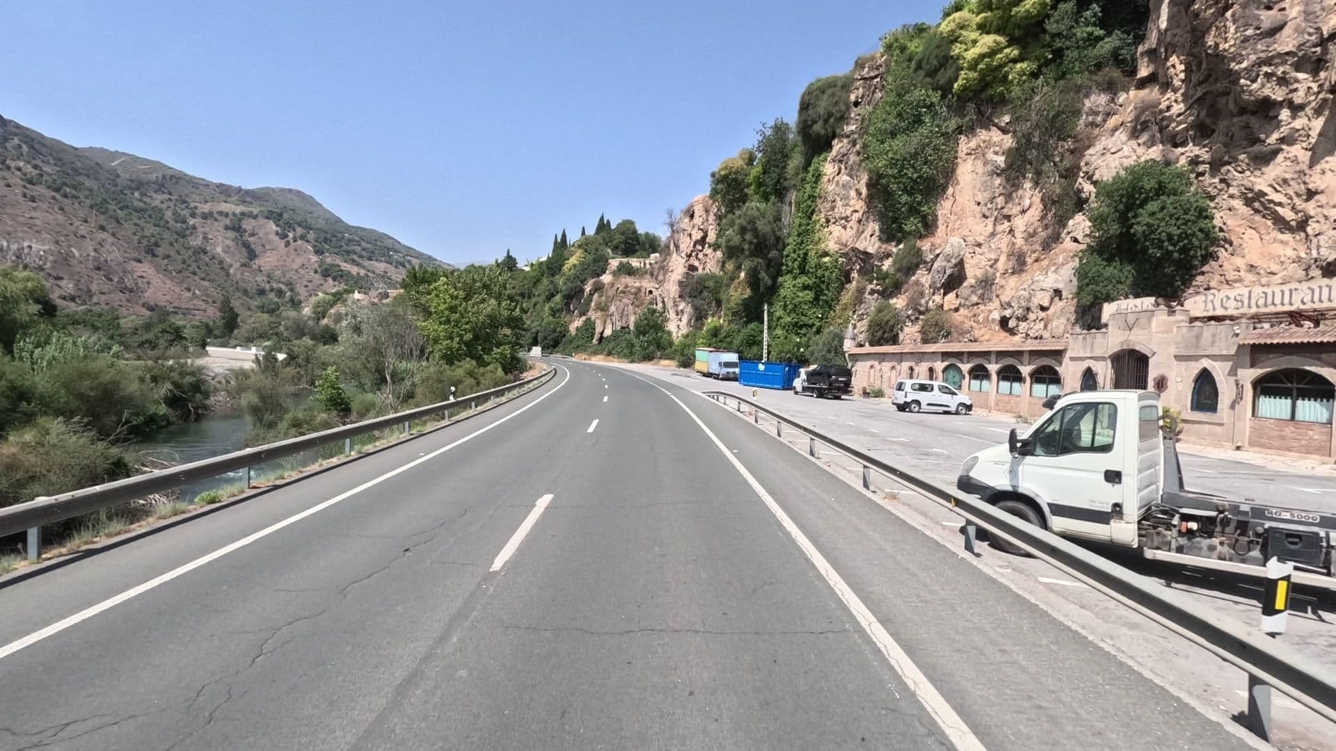 Street view near La Brasa, Vélez de Benaudalla — © bct (CC BY-SA · Mapillary)