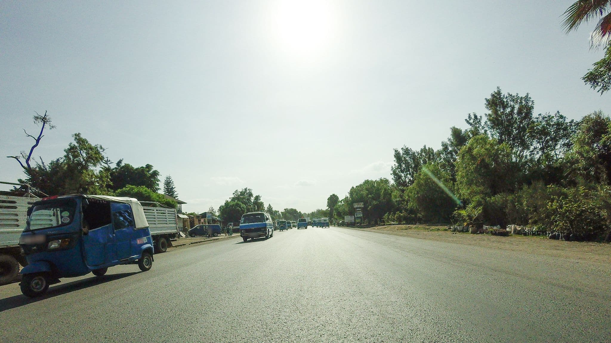 Street view near Bekan See Hotel, Bishoftu — © esario (CC BY-SA · Mapillary)