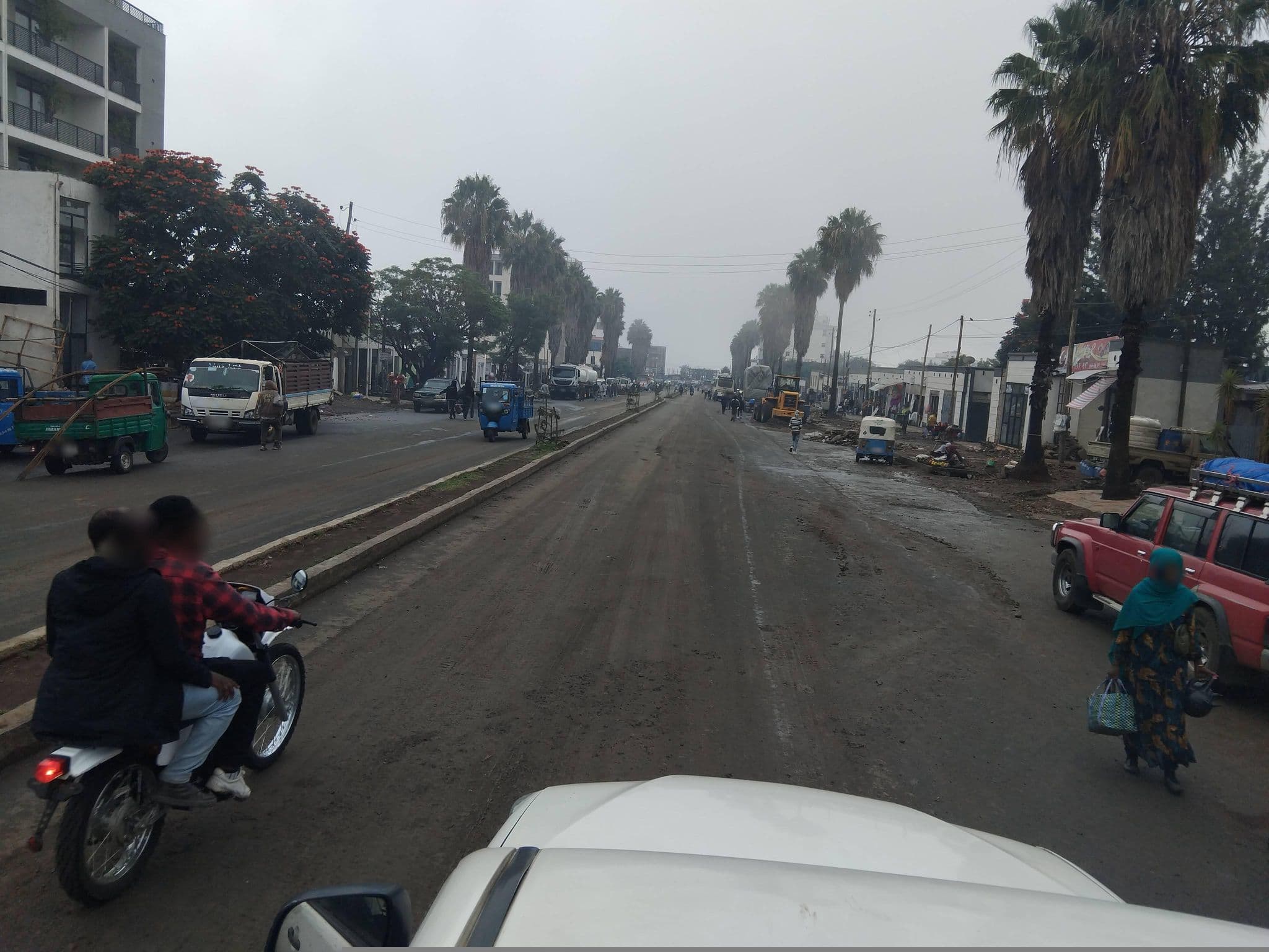 Street view near Tefera Hotel, Welk’īt’ē — © fufi1285 (CC BY-SA · Mapillary)