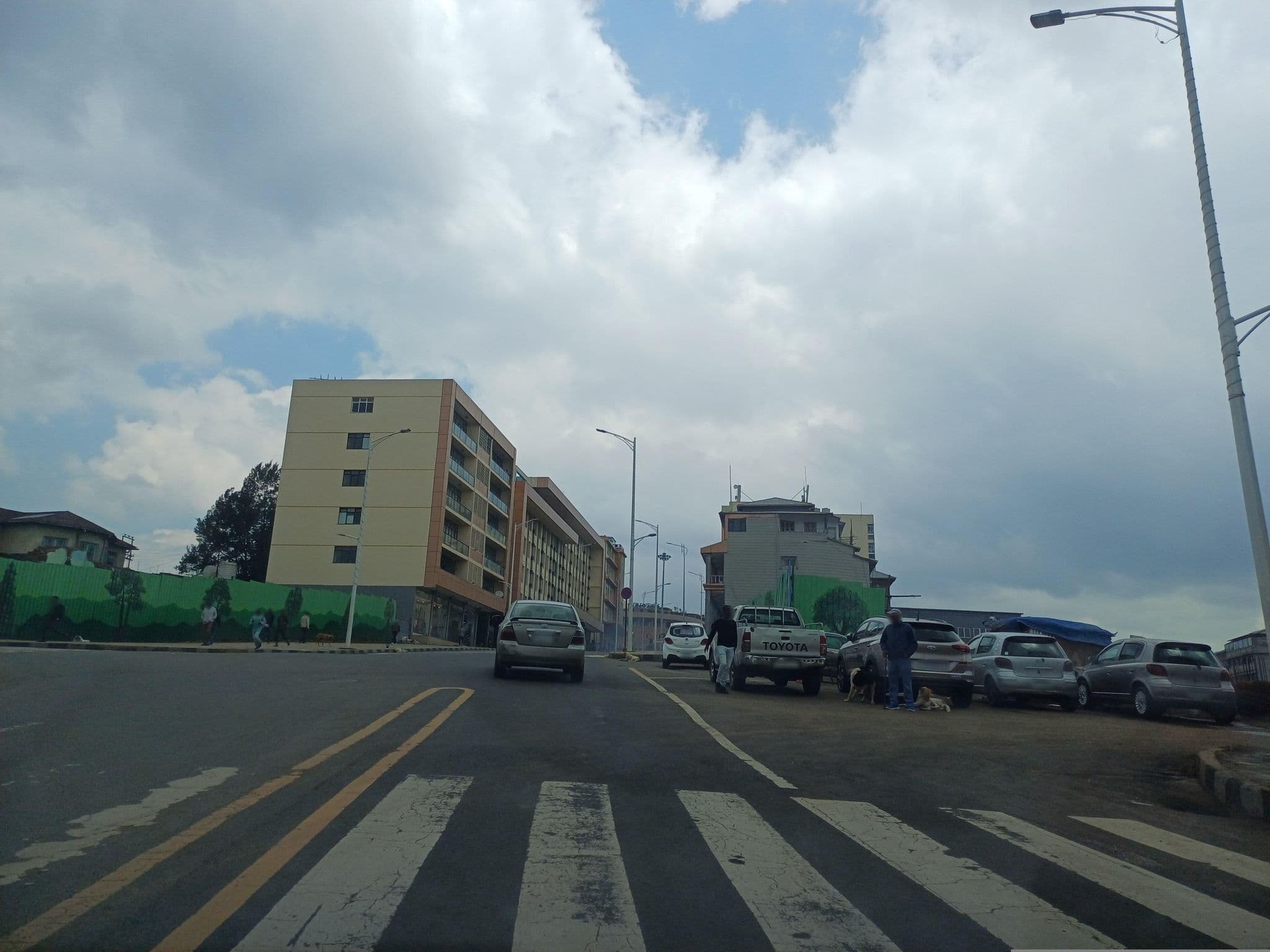 Street view near Continental Hotel | ኮንትኔንታል ሆቴል, Addis Ababa