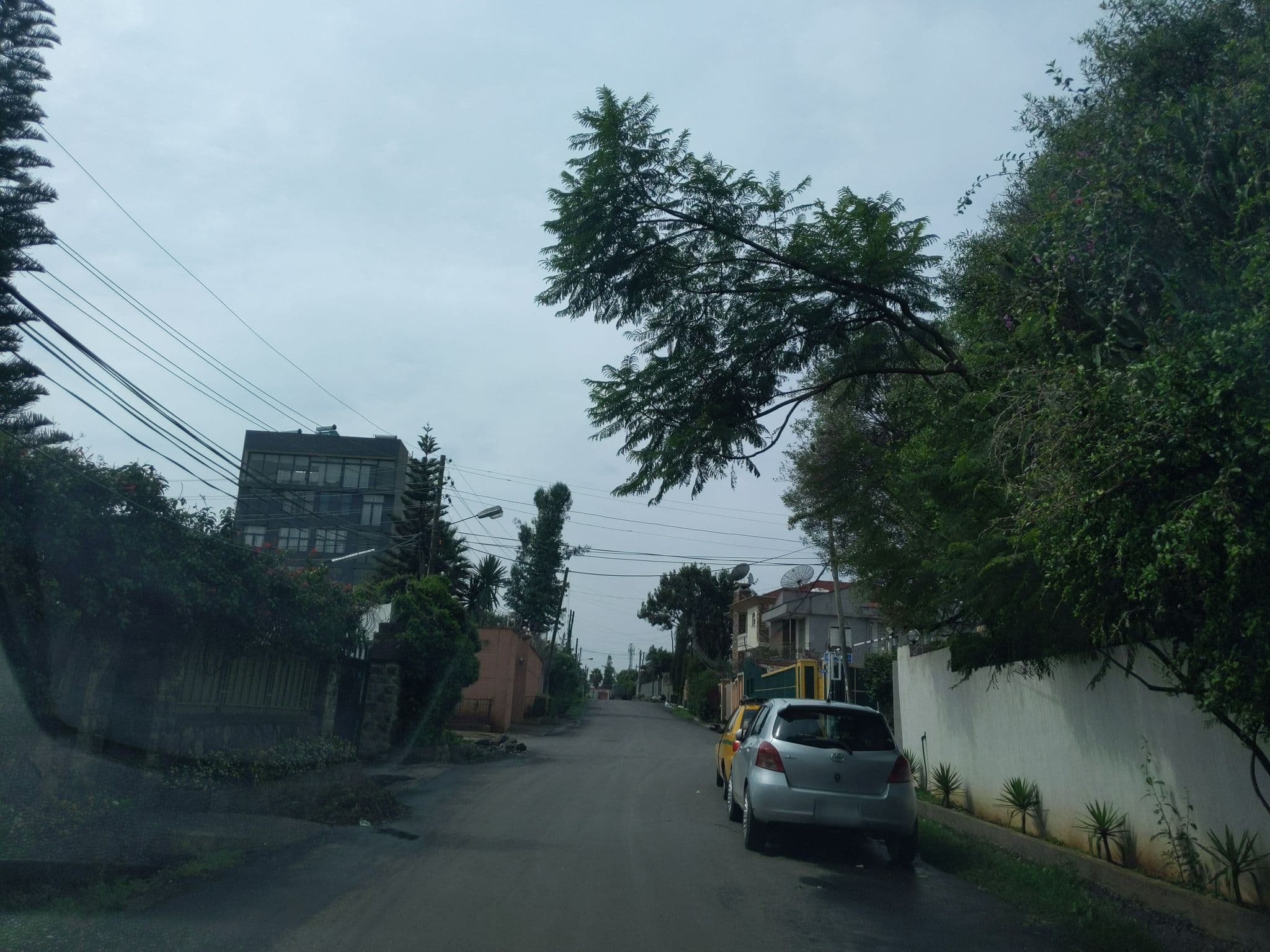 Street view near Vila Dize Enze Guest house, Addis Ababa