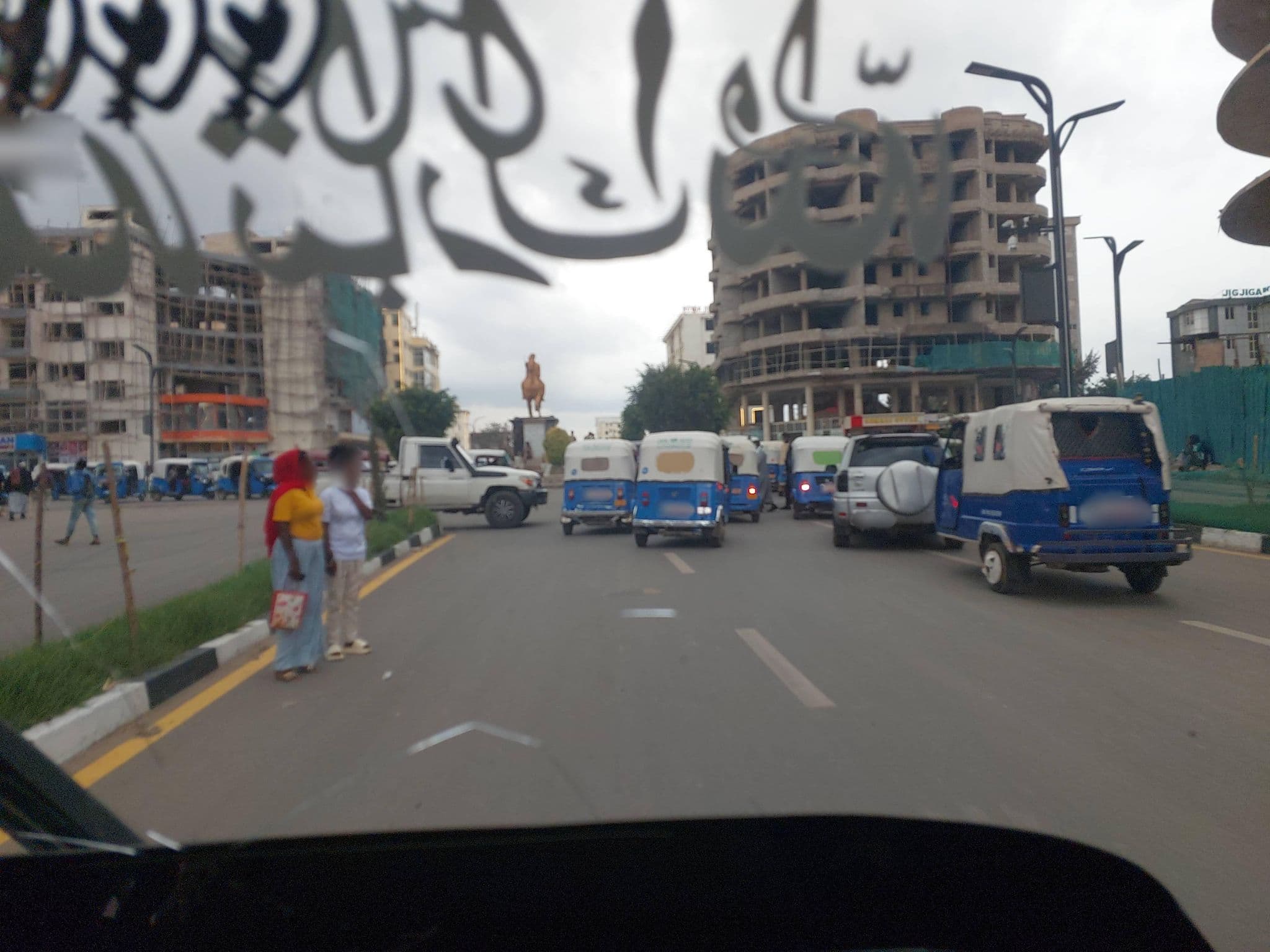 Street view near Hassan Wali Hotel, Jijiga — © mahadsayid (CC BY-SA · Mapillary)