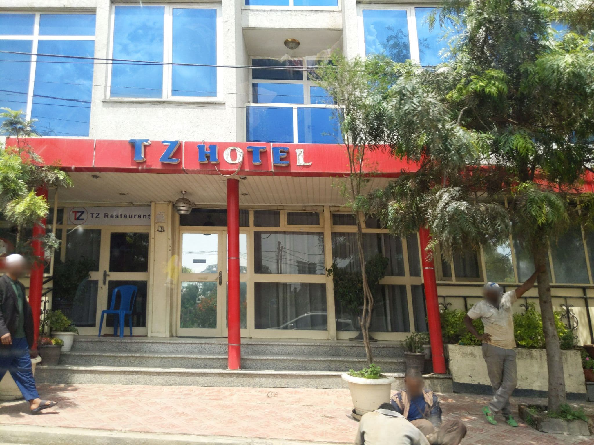 Street view near TZ Hotel, Addis Ababa