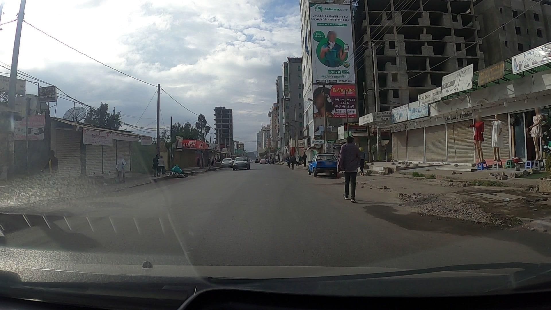 Street view near Dolphin pension new, Addis Ababa