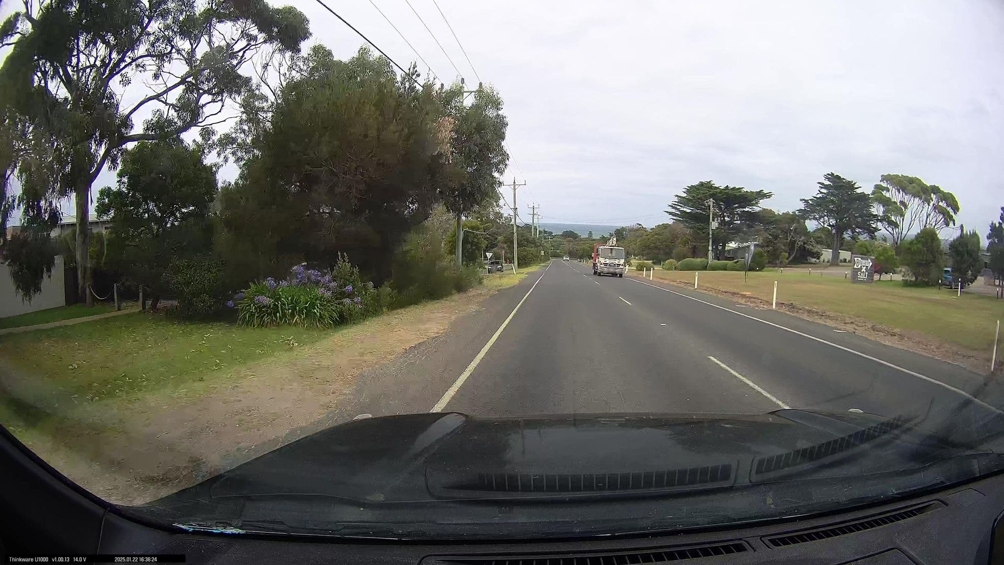 Street view near Sunnymead Hotel, Anglesea — © maxim752 (CC BY-SA · Mapillary)