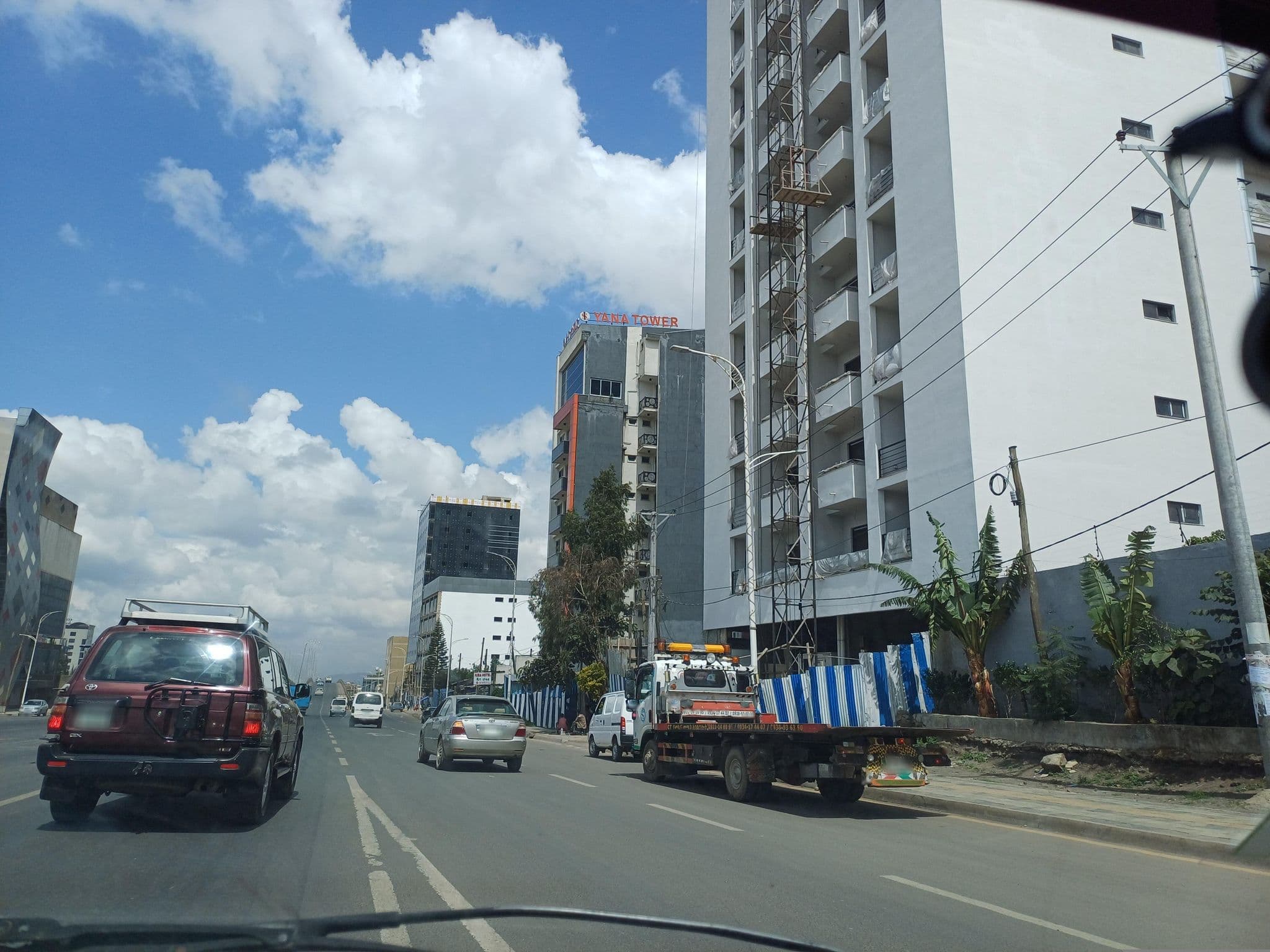 Street view near Tayo Hotel, Addis Ababa
