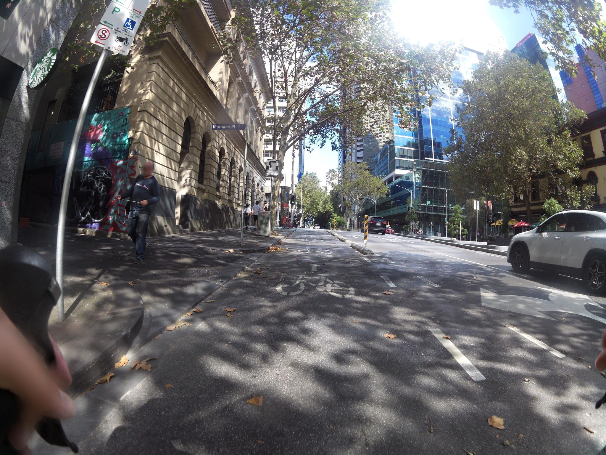 Street view near Rydges Melbourne, Melbourne City Centre — © skillsy (CC BY-SA · Mapillary)