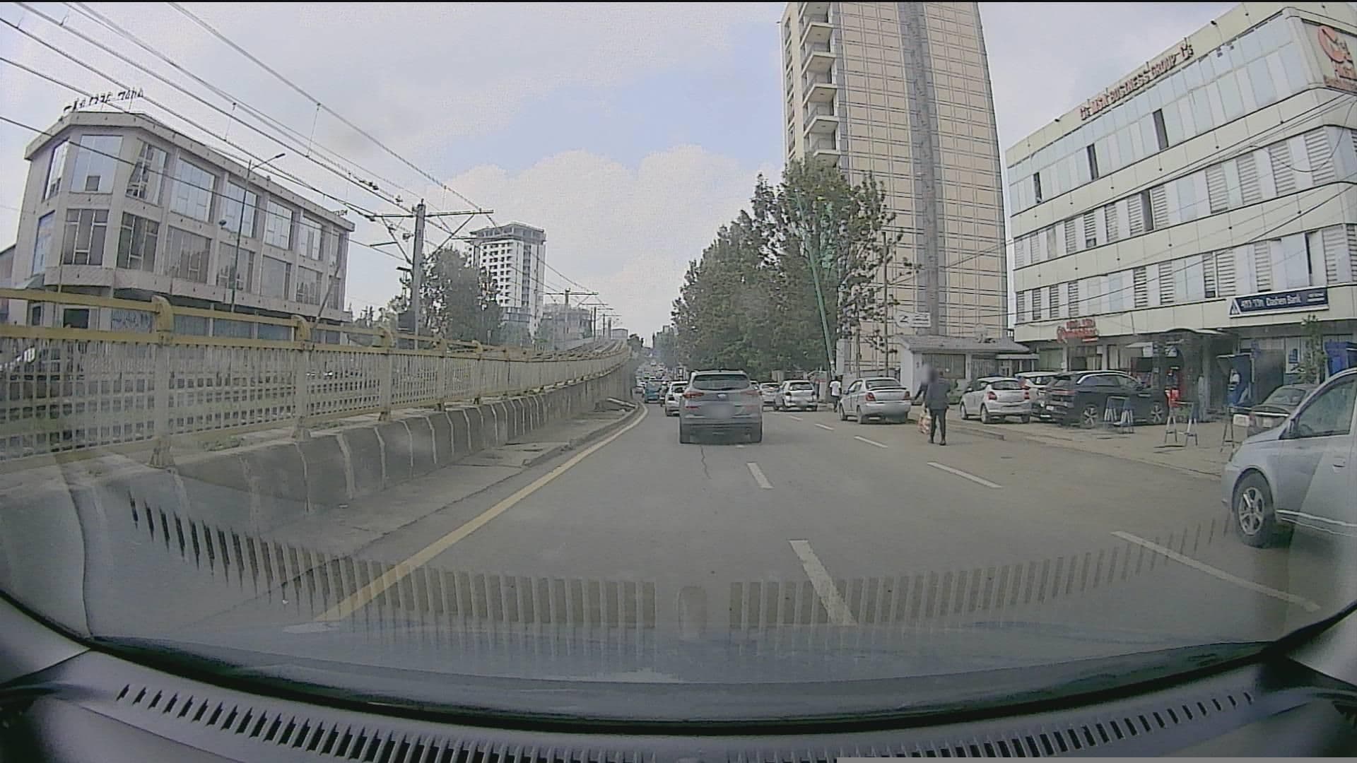 Street view near Di Napoli Hotel, Addis Ababa
