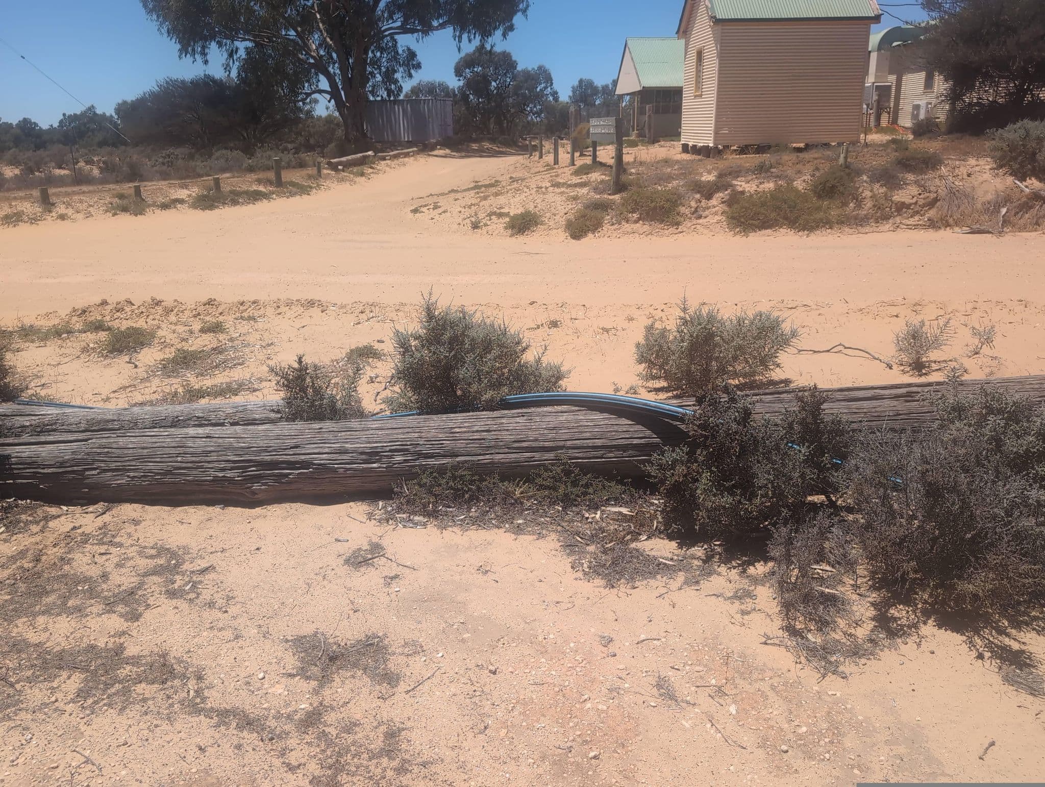 Street view near Kinchega Shearers' Quarters, Broken Hill