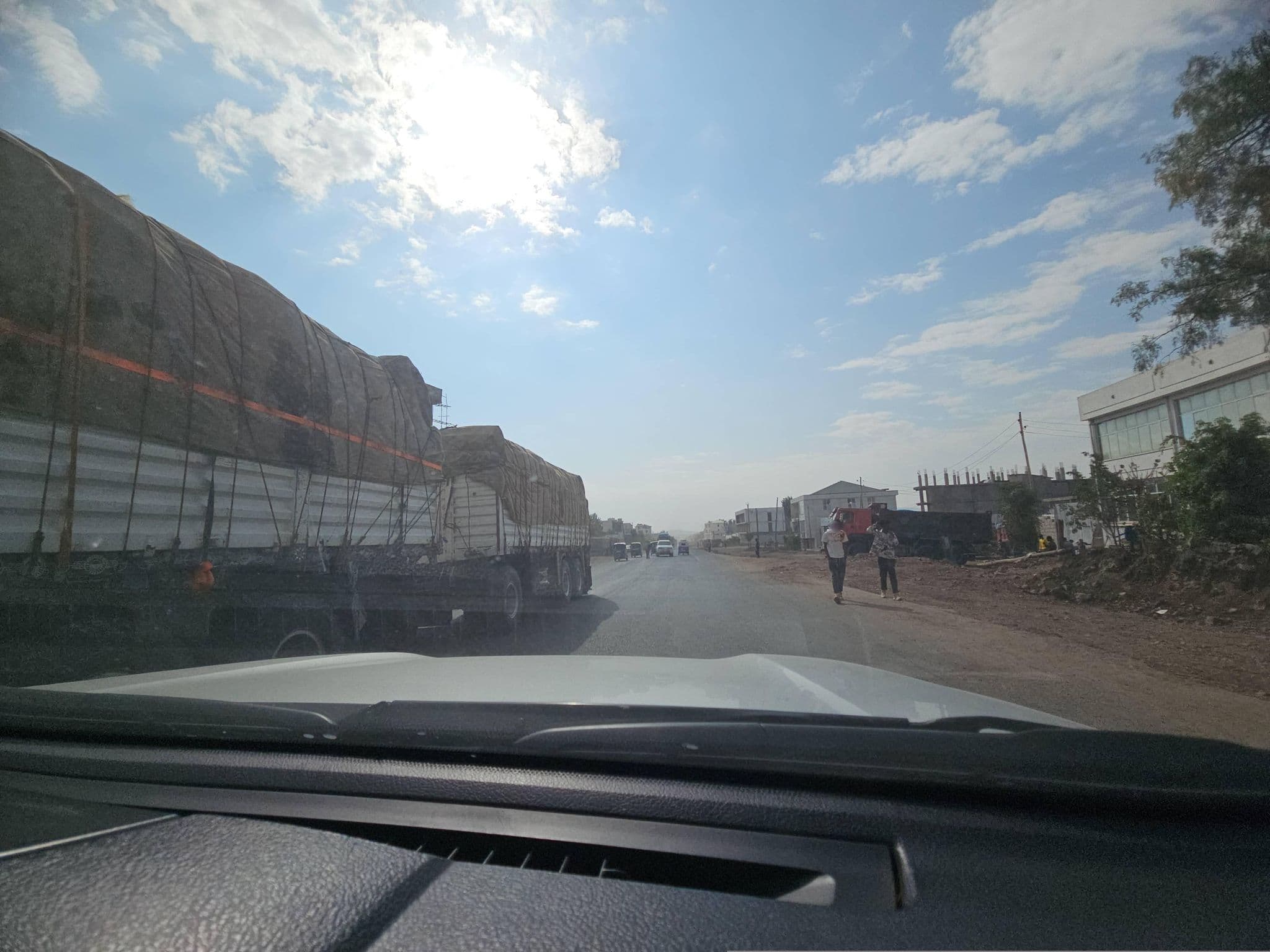 Street view near Misker Hotel, Bishoftu — © solomondemeke (CC BY-SA · Mapillary)