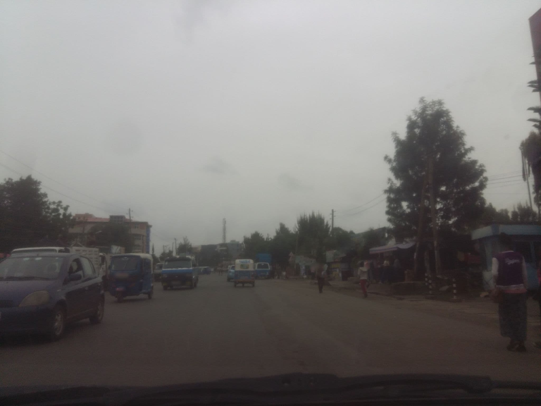 Street view near Yina Grand Hotel, Bishoftu — © meti (CC BY-SA · Mapillary)
