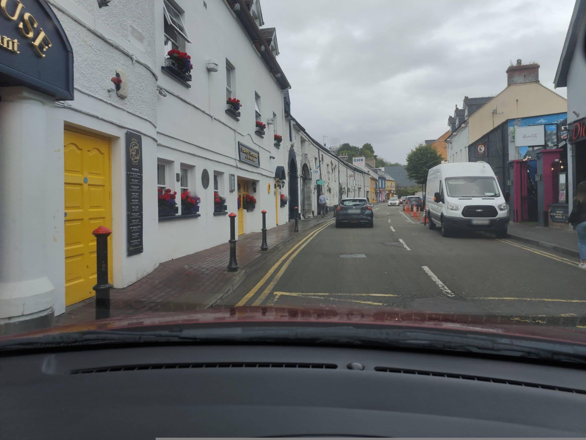 Street view near Blue Haven, Kinsale — © gogorm (CC BY-SA · Mapillary)