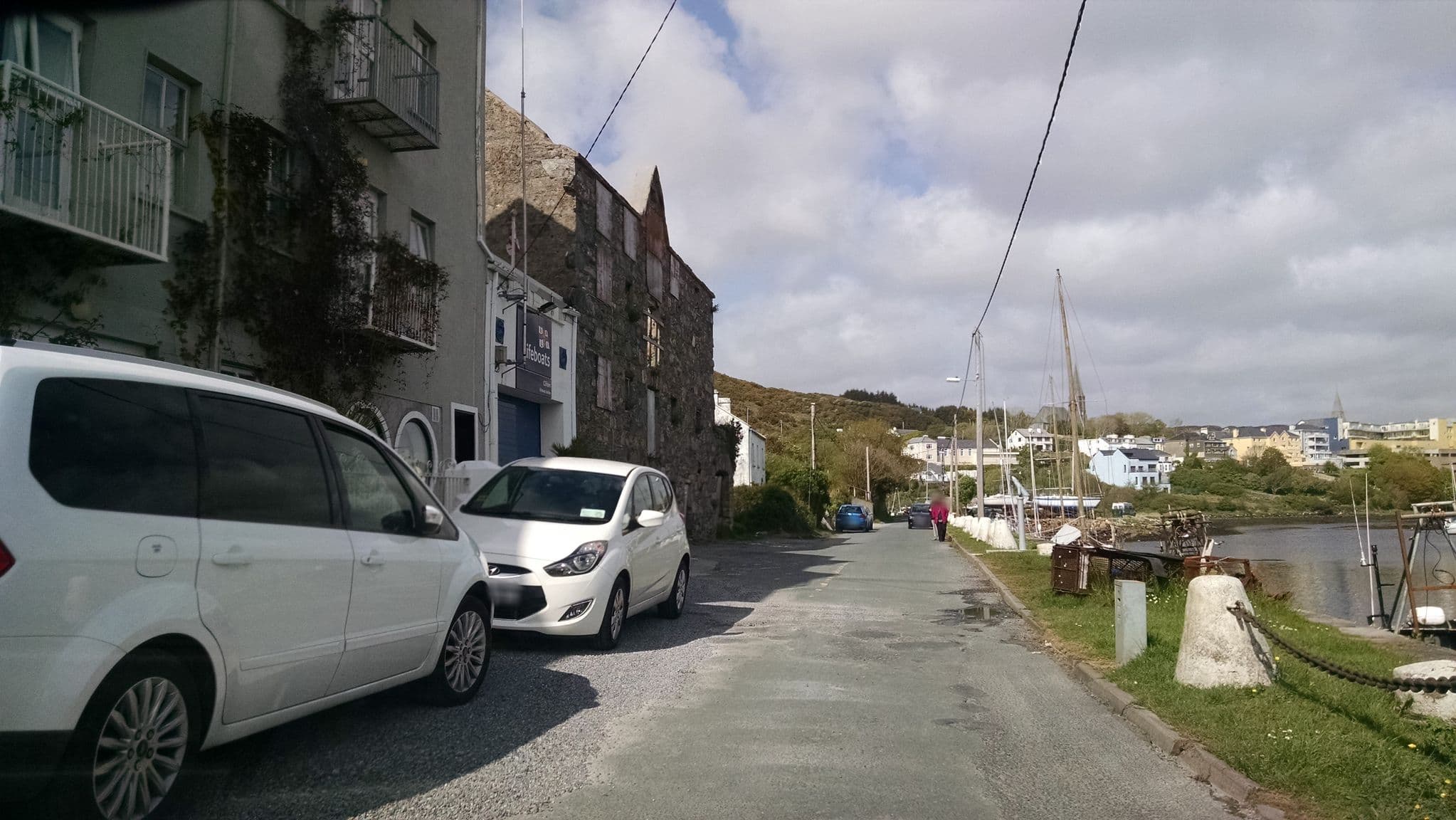 Street view near Quay House, Clifden — © stephanep (CC BY-SA · Mapillary)