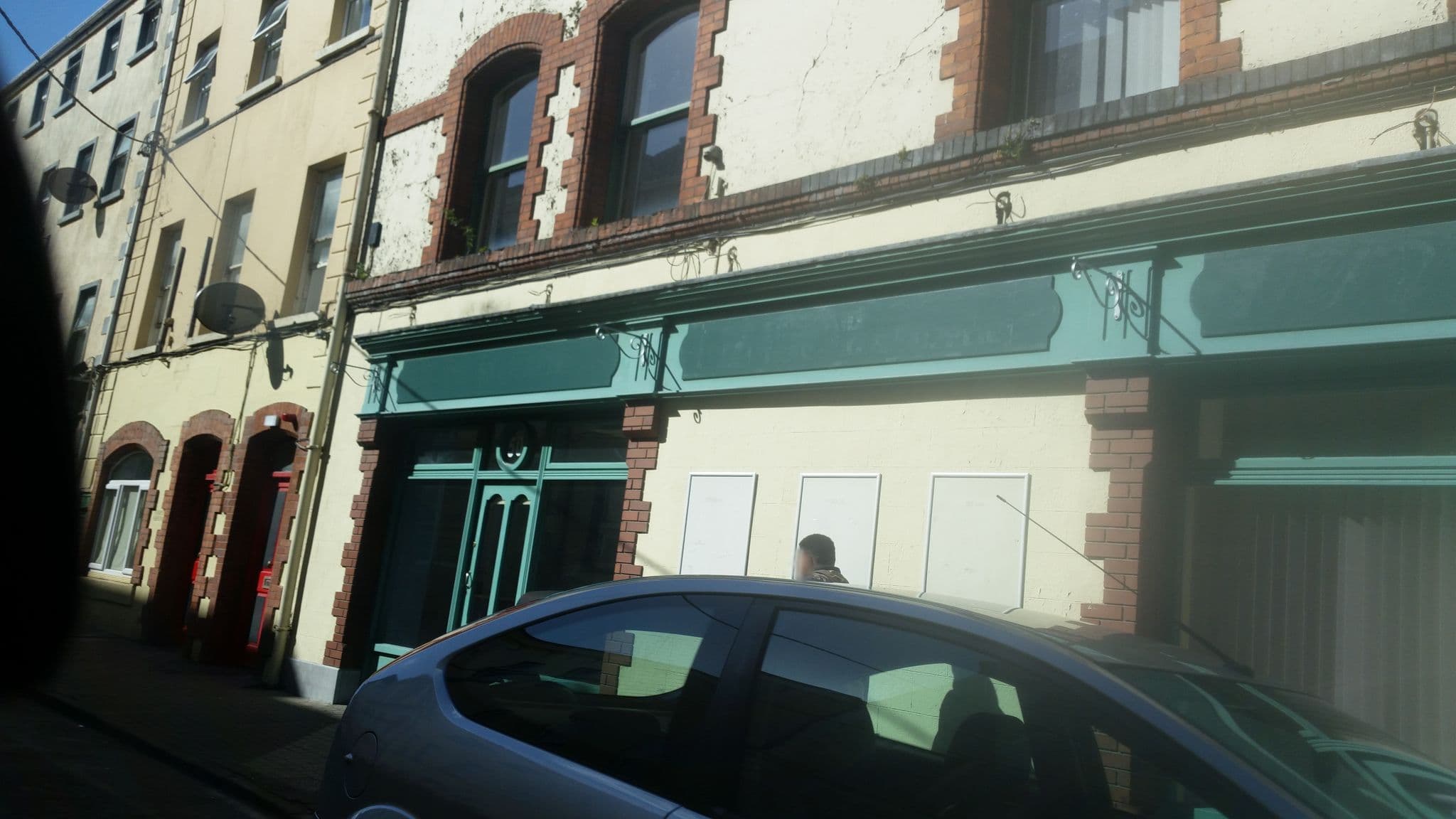 Street view near Dooley's Hotel, Waterford — © debigc (CC BY-SA · Mapillary)
