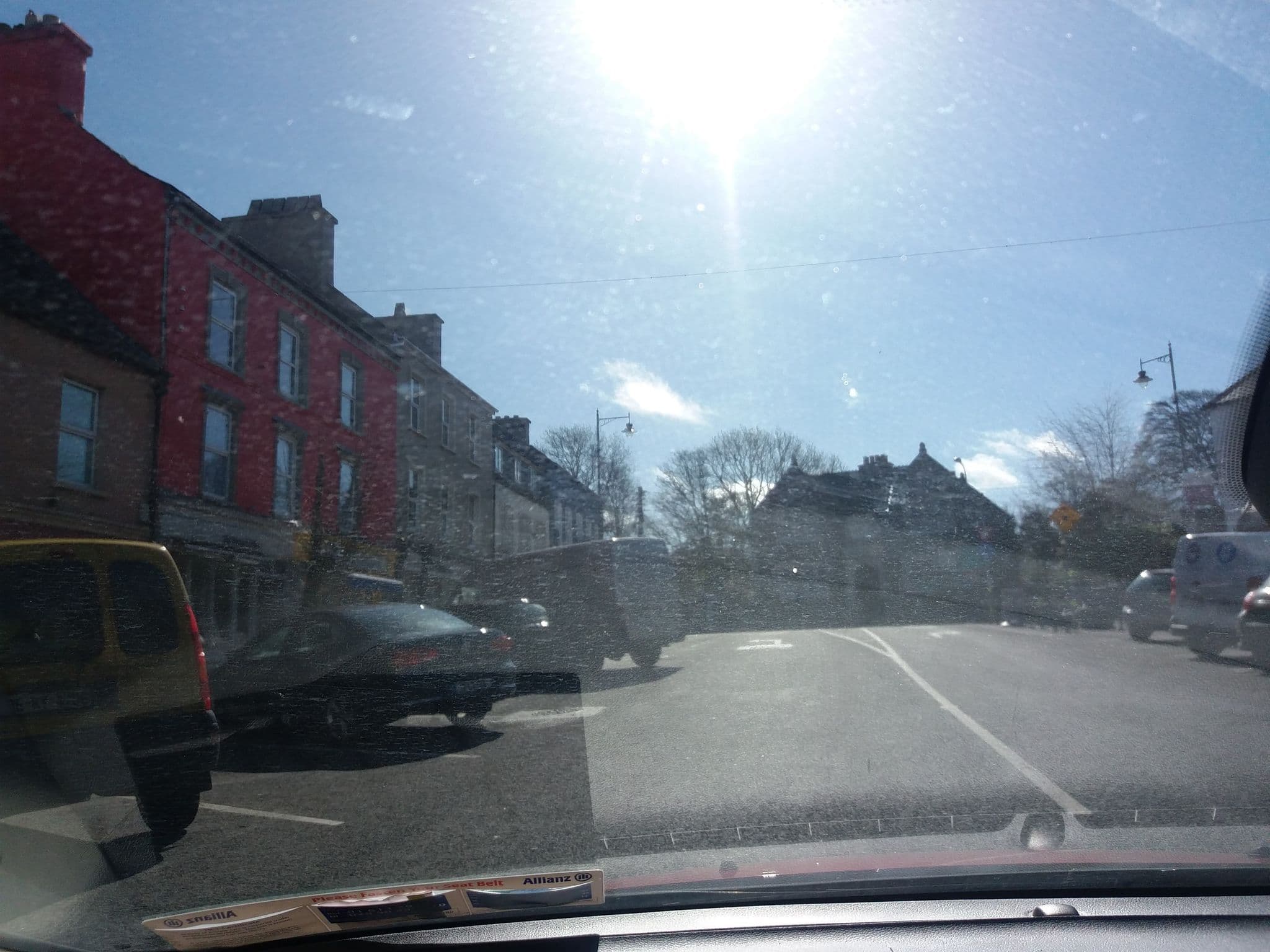 Street view near Lansdowne Arms Hotel, Kenmare — © tshedy (CC BY-SA · Mapillary)