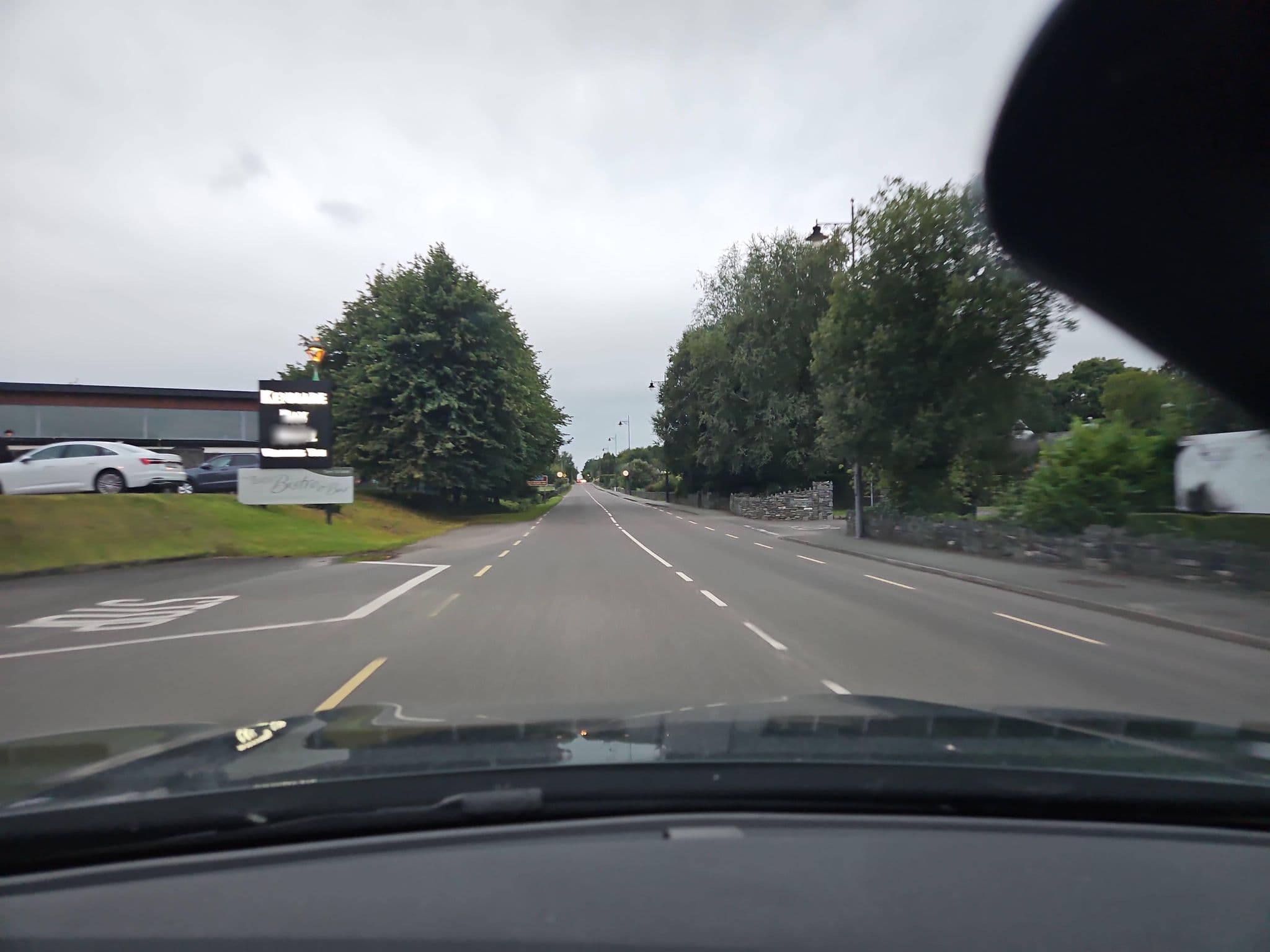 Street view near Brook Lane Hotel, Kenmare — © toho (CC BY-SA · Mapillary)