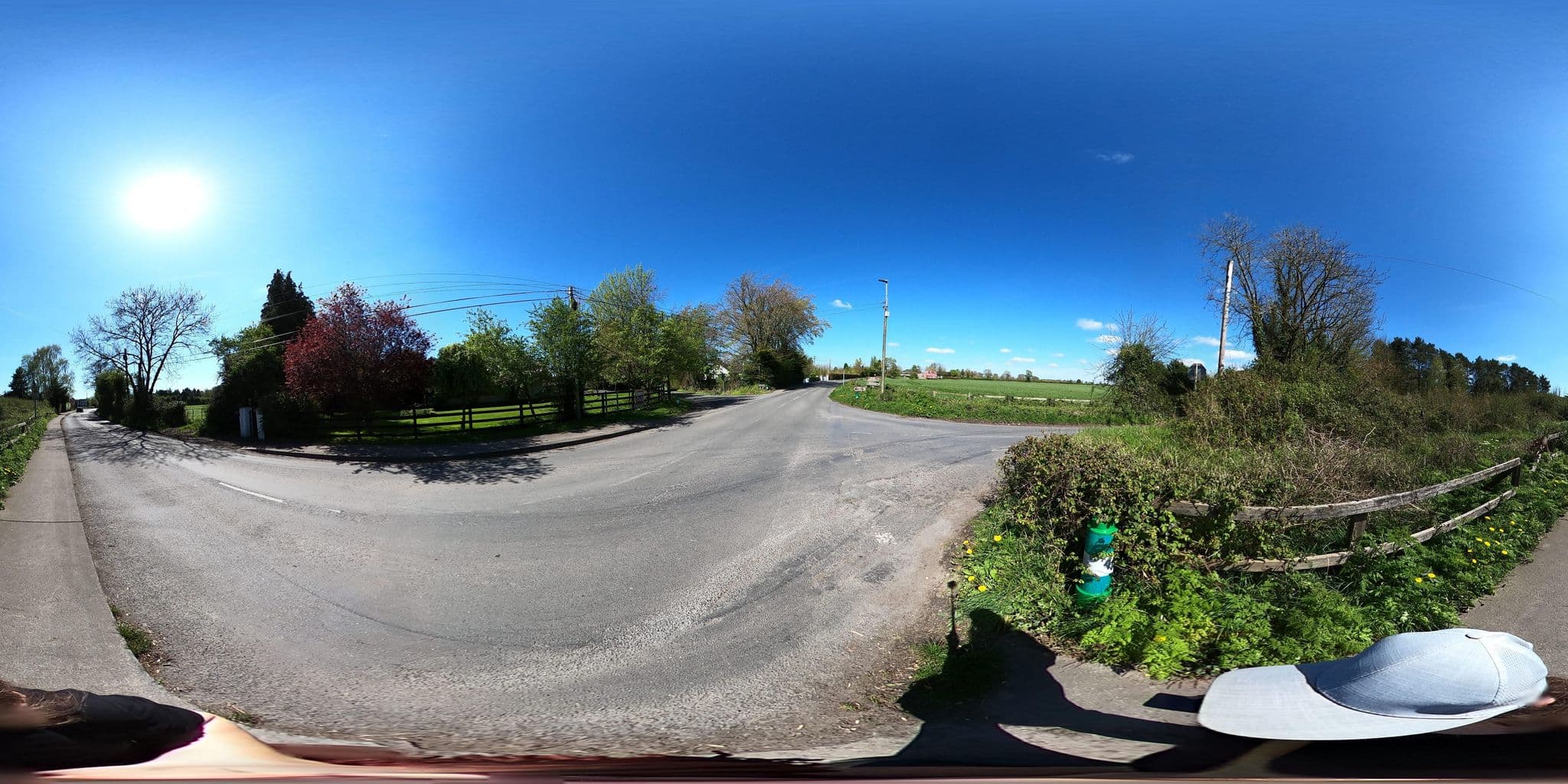 Street view near Aurora House B&B, Athy — © annekaro (CC BY-SA · Mapillary)