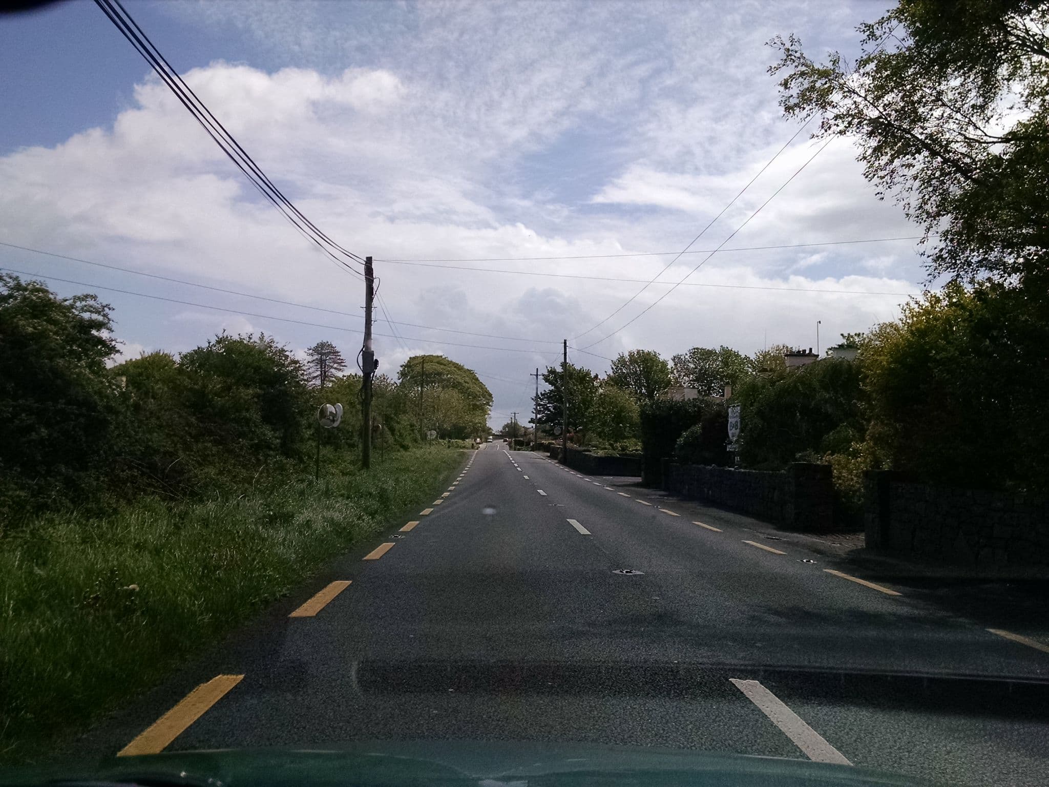 Street view near Conneely's B&B, Gort — © stephanep (CC BY-SA · Mapillary)