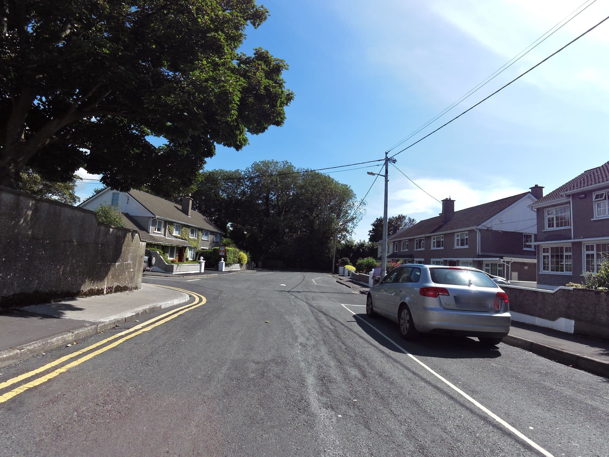 Street view near Rosgal B&B, Galway — © dacor (CC BY-SA · Mapillary)