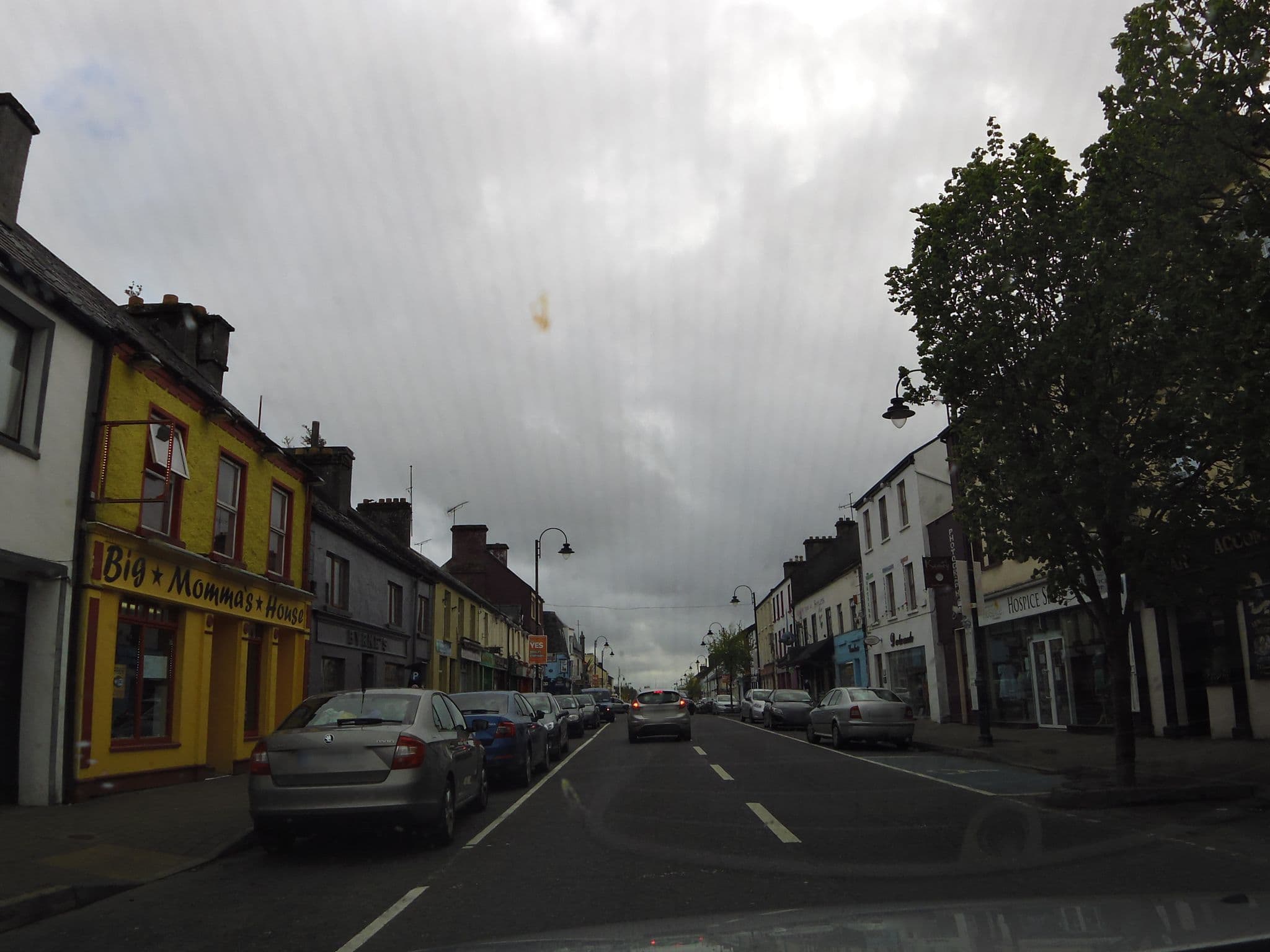 Street view near The Western Hotel, Claremorris — © dacor (CC BY-SA · Mapillary)