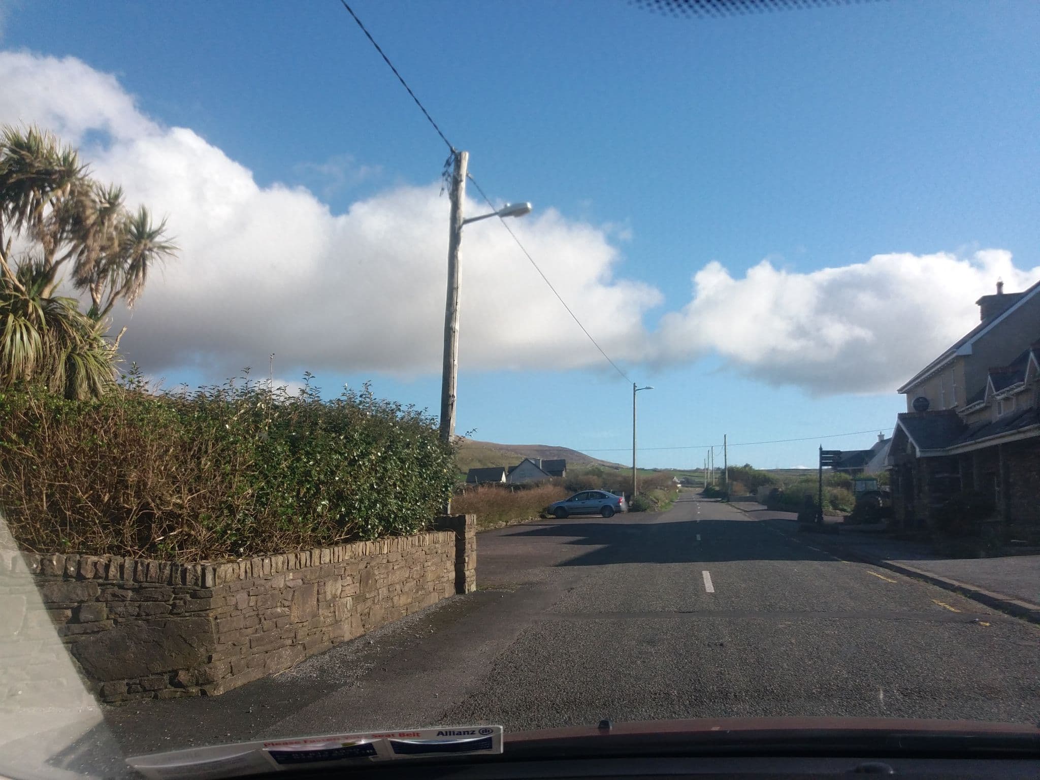 Street view near An Bothar Pub & Guesthouse, Dingle — © tshedy (CC BY-SA · Mapillary)