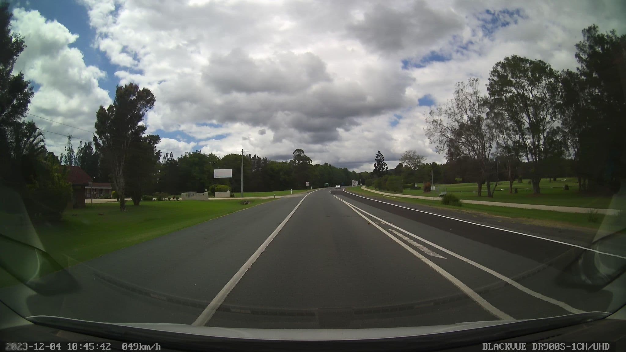 Street view near Midcoast Motel, Macksville — © bob3bob3 (CC BY-SA · Mapillary)