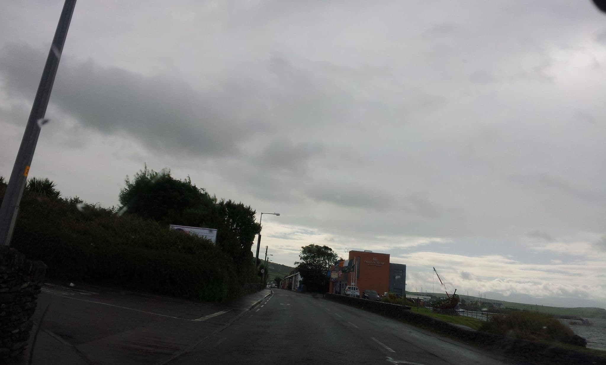 Street view near Waters Edge Guesthouse, Dingle — © fdmap (CC BY-SA · Mapillary)