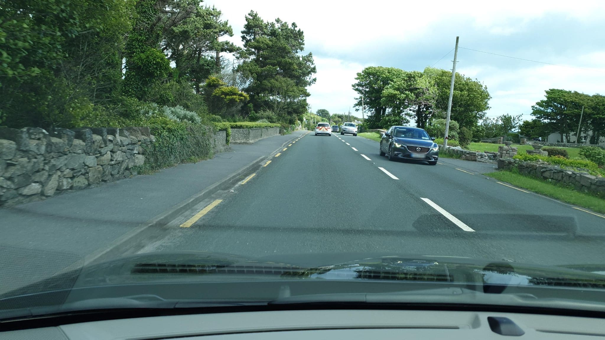 Street view near Ard Aoibhinn B&B, Bearna — © yannakis (CC BY-SA · Mapillary)
