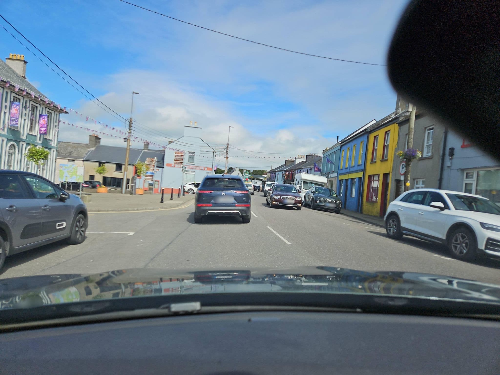 Street view near Kerry Coast, Cahersiveen — © toho (CC BY-SA · Mapillary)