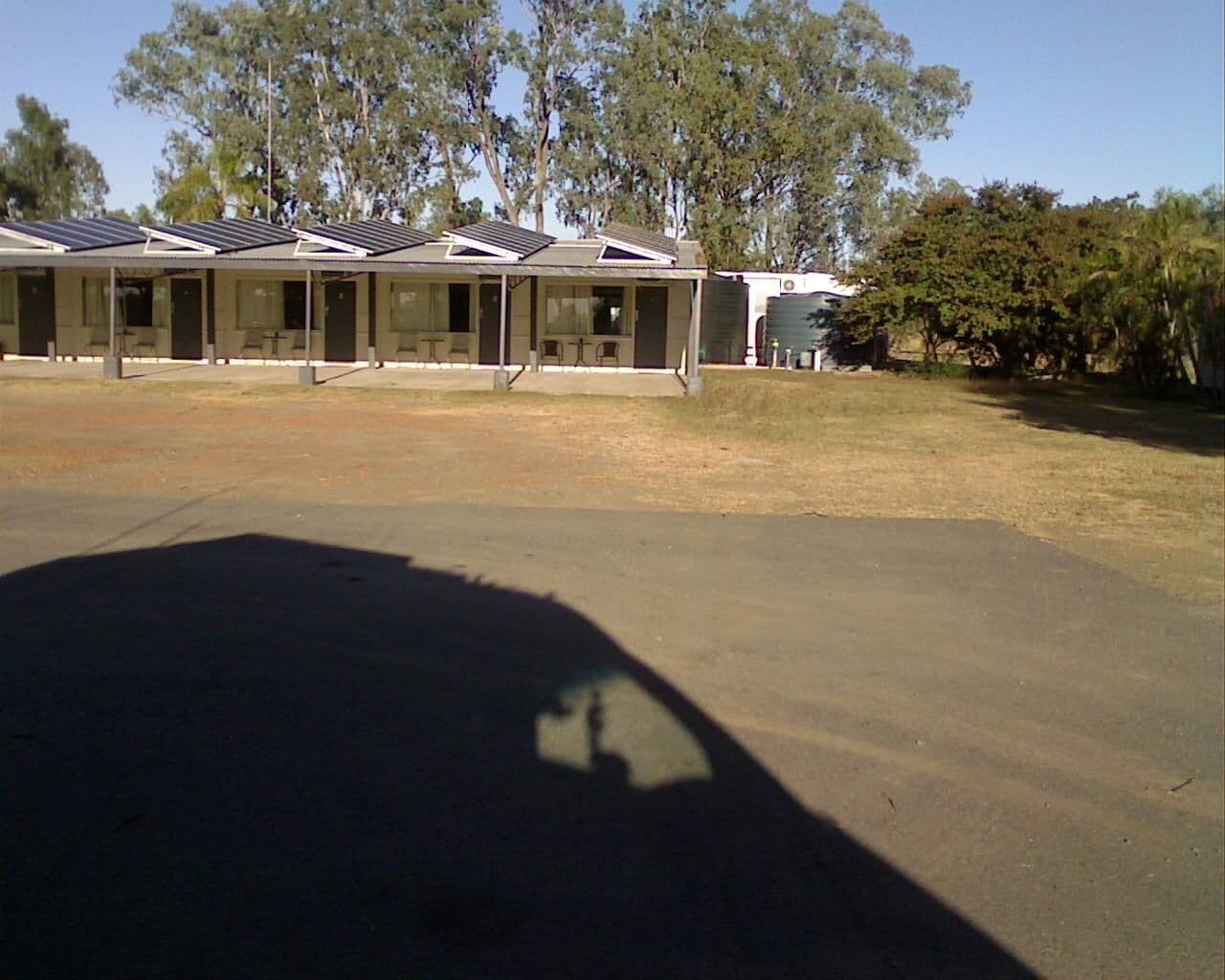 Street view near Jambin Hotel Motel, Biloela — © bob3bob3 (CC BY-SA · Mapillary)