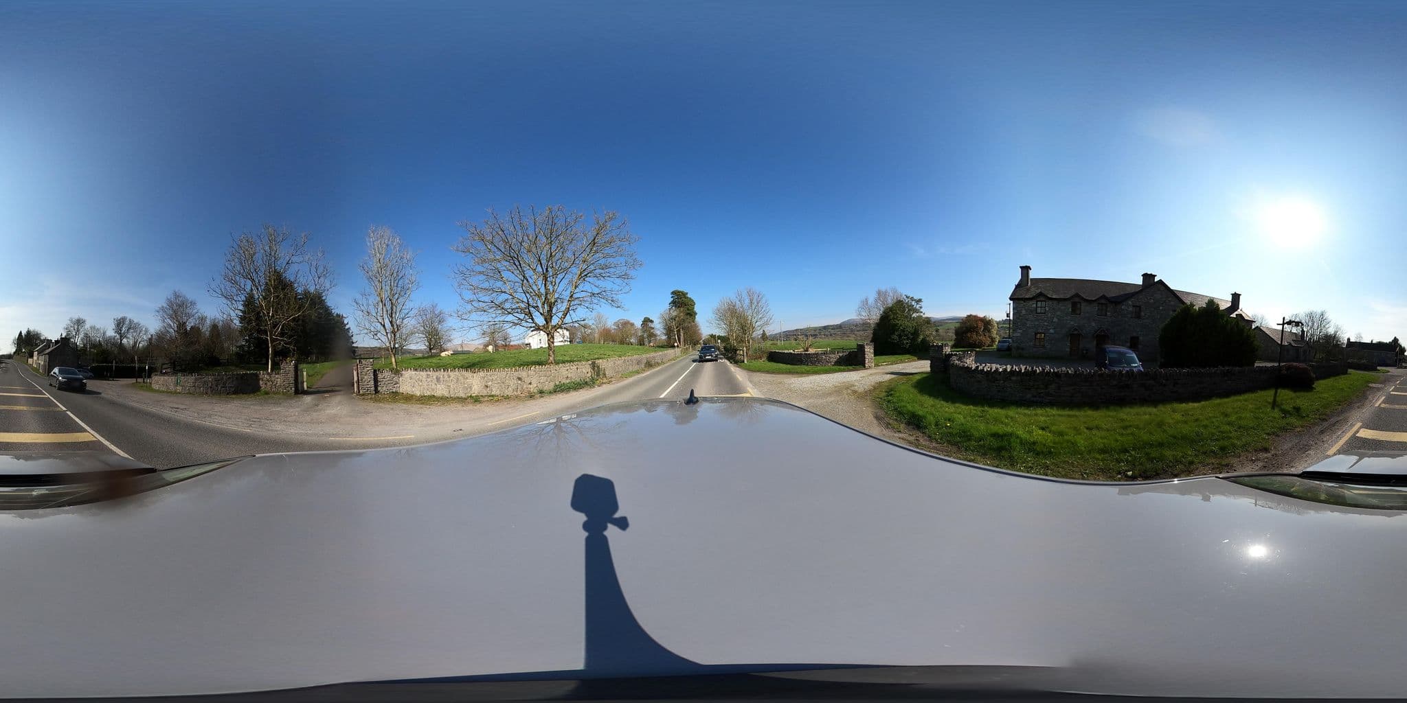 Street view near Limestone Cottages, Kenmare — © annekaro (CC BY-SA · Mapillary)