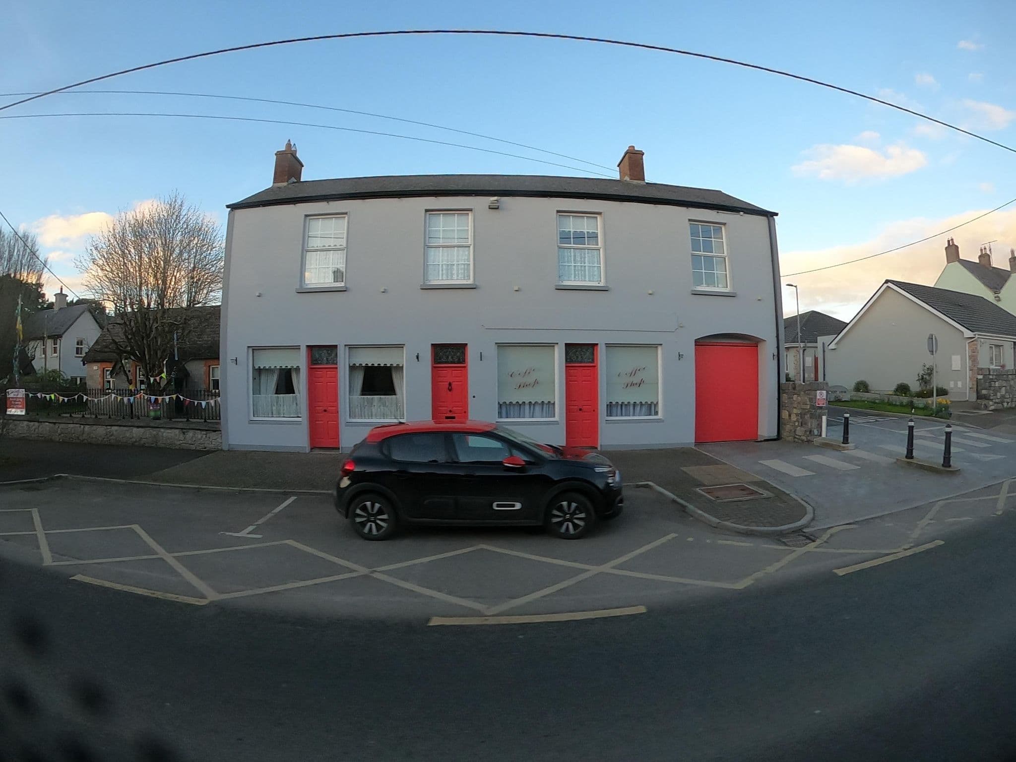 Street view near The Court B&B, Stradbally — © annekaro (CC BY-SA · Mapillary)
