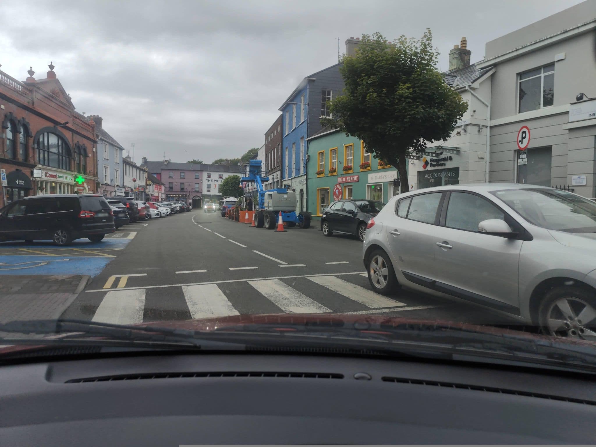 Street view near The Old Bank House, Kinsale — © gogorm (CC BY-SA · Mapillary)