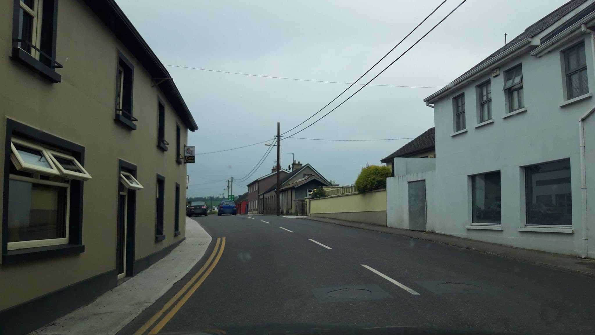 Street view near Cozy Corner, Fethard — © debigc (CC BY-SA · Mapillary)