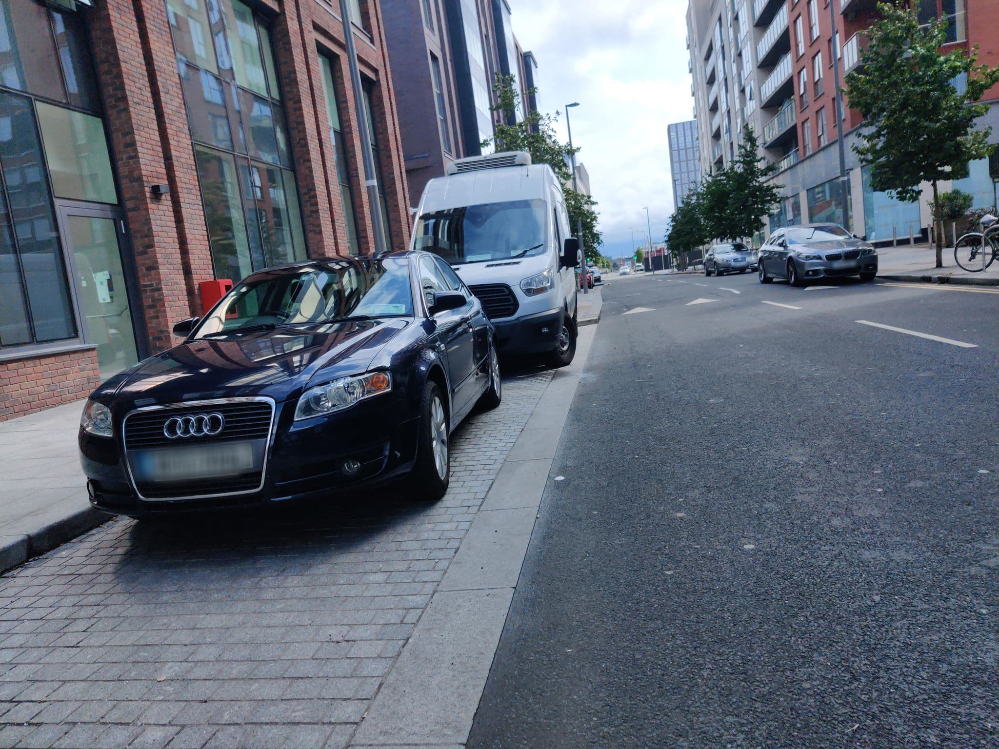 Street view near Hotel, Ringsend — © tumblecow (CC BY-SA · Mapillary)