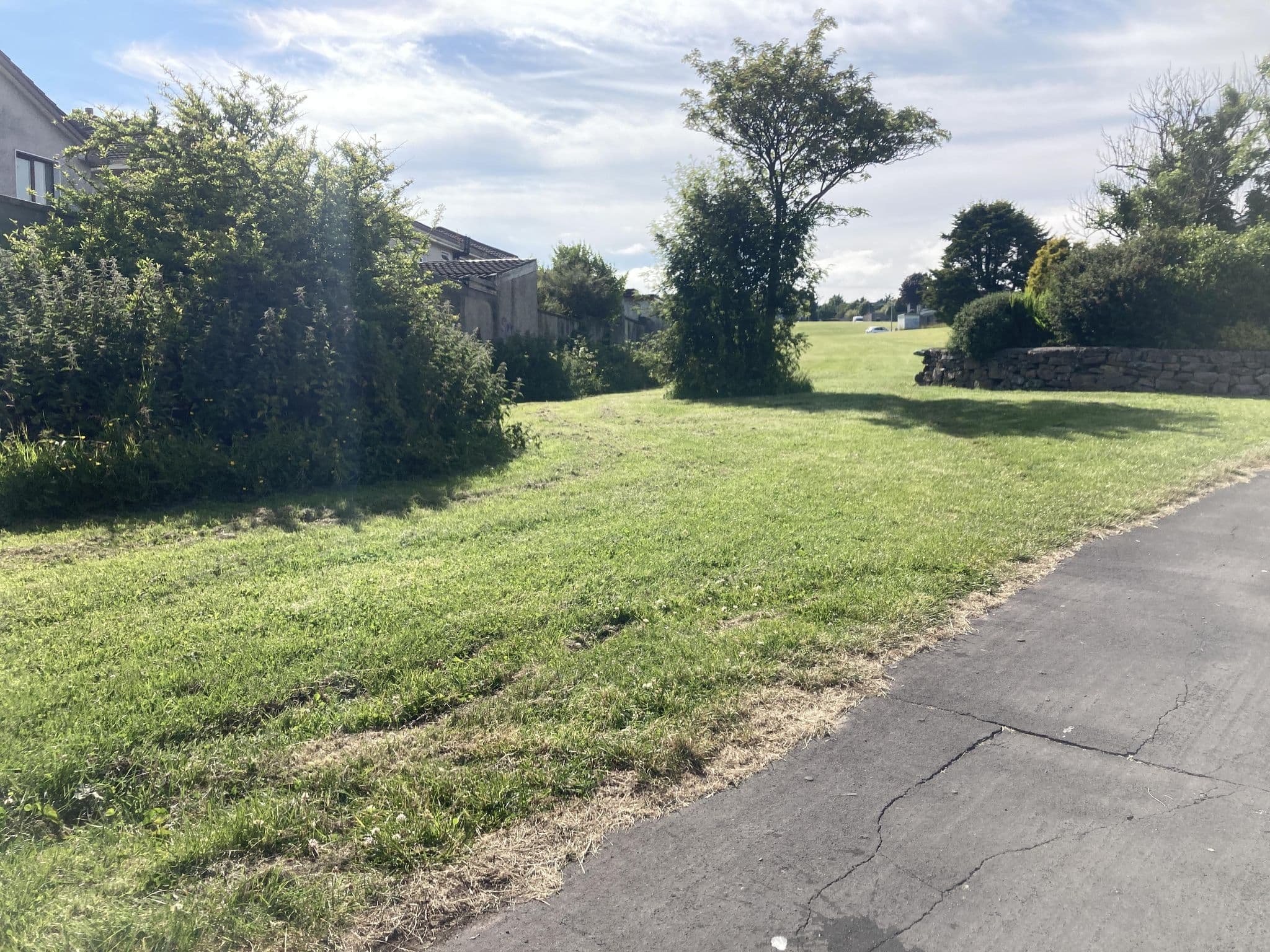 Street view near Petra, Galway — © duyndx (CC BY-SA · Mapillary)