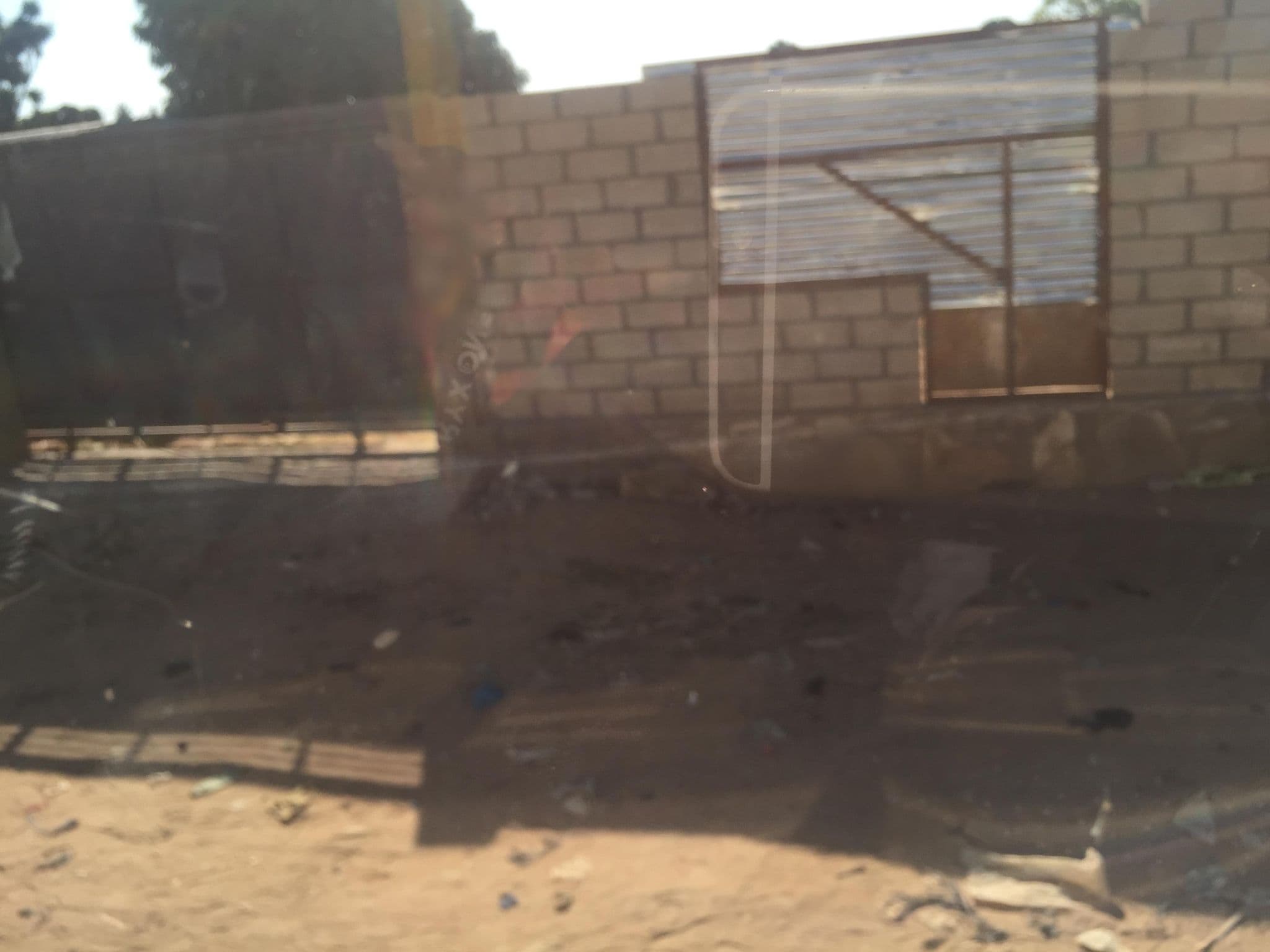 Street view near Hospedaria AMC Promoções, Lubango — © zaida (CC BY-SA · Mapillary)