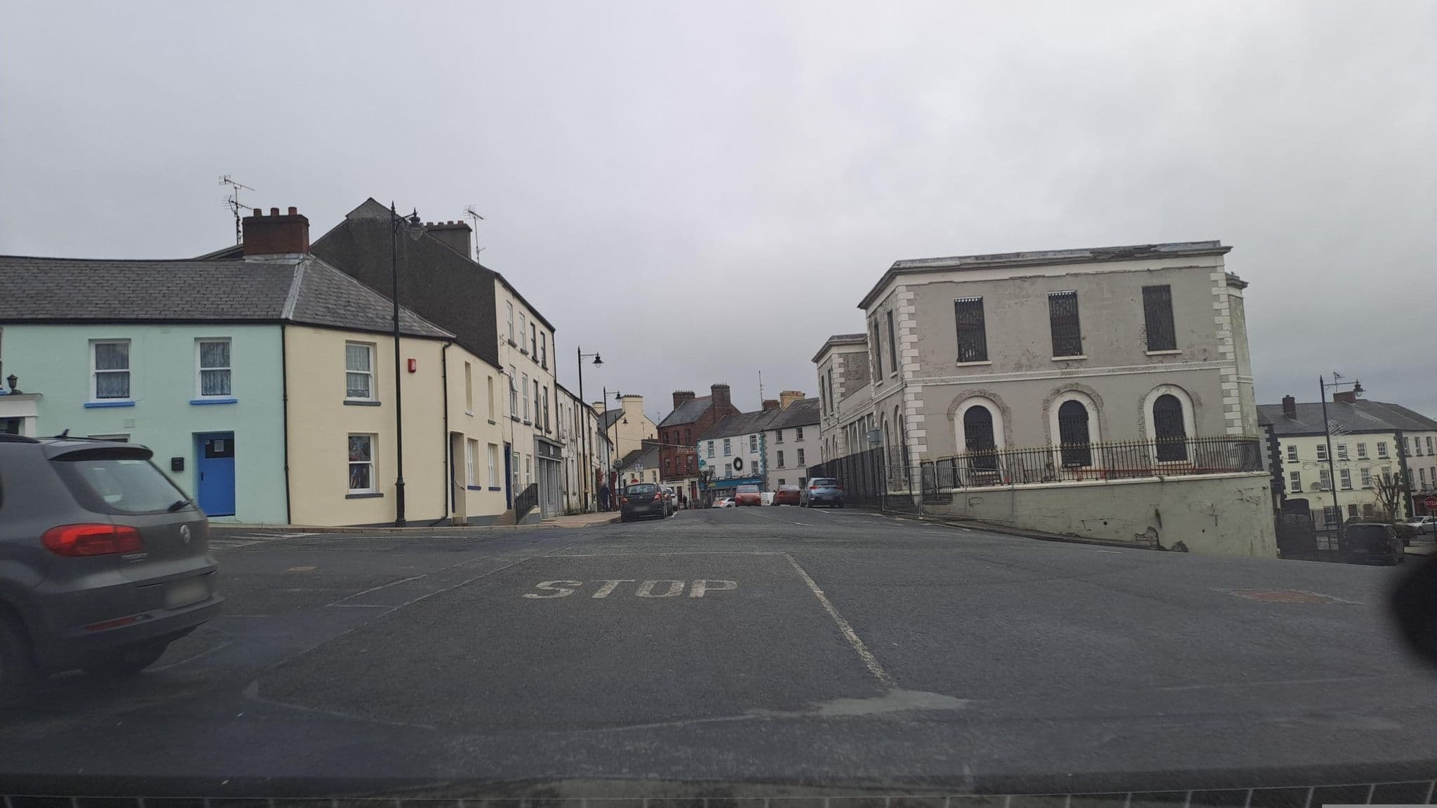 Street view near Market Square B&B, Castleblayney — © EmLS (CC BY-SA · Mapillary)