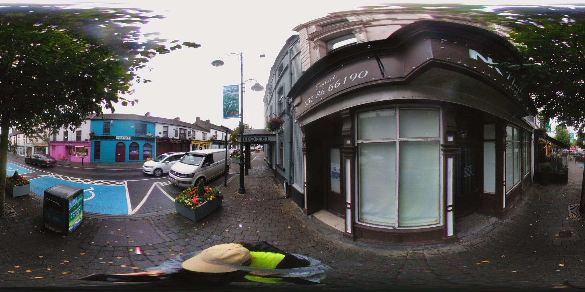 Street view near The Town Hotel, Portlaoise — © annekaro (CC BY-SA · Mapillary)