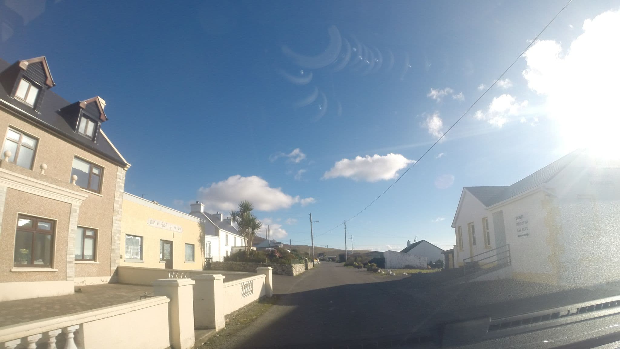 Street view near Malin Beg Hostel, Killybegs — © drnoble (CC BY-SA · Mapillary)