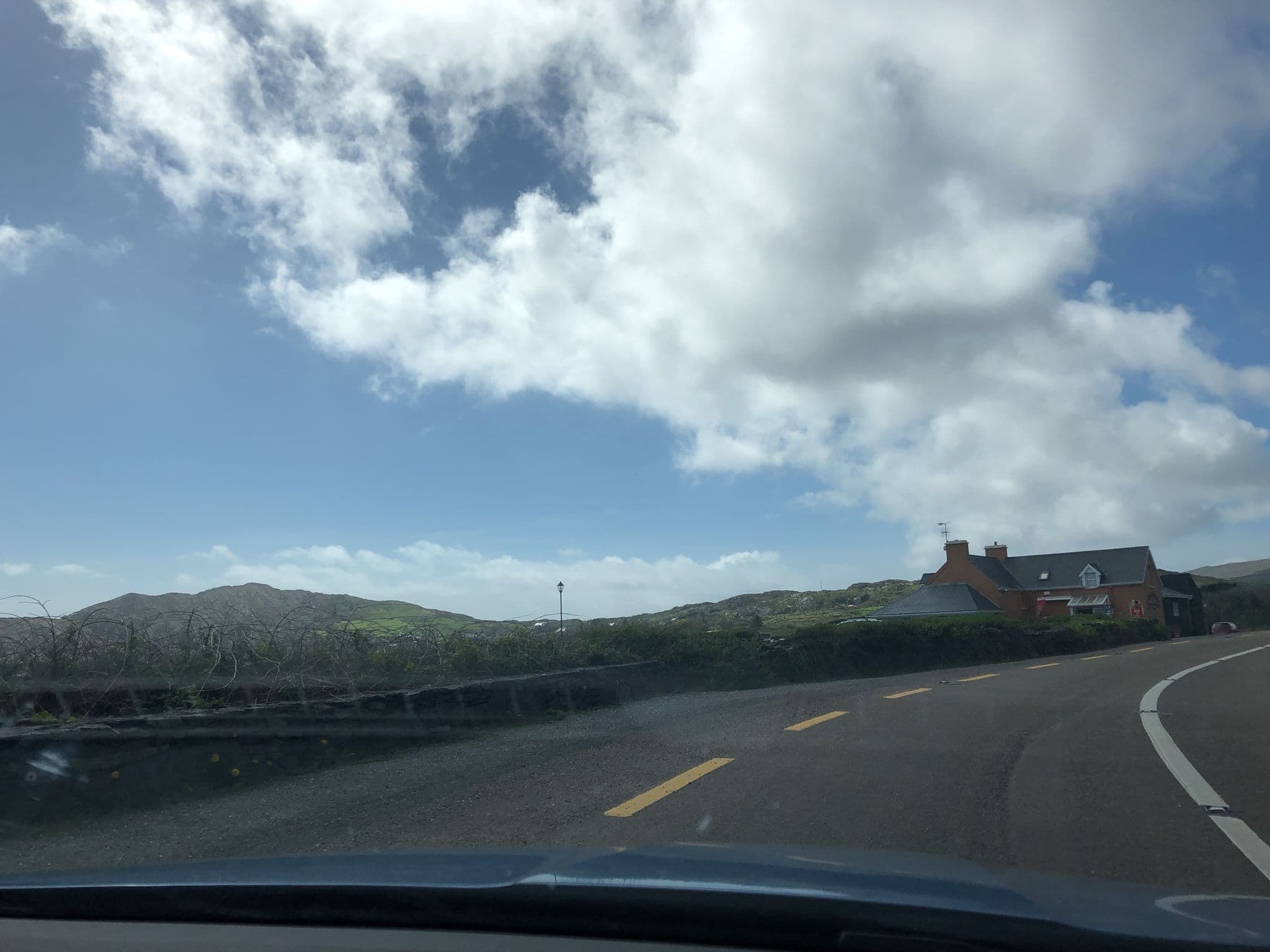 Street view near Derrynane Hotel Oceanfront Cottages, Cahersiveen — © stefan005 (CC BY-SA · Mapillary)