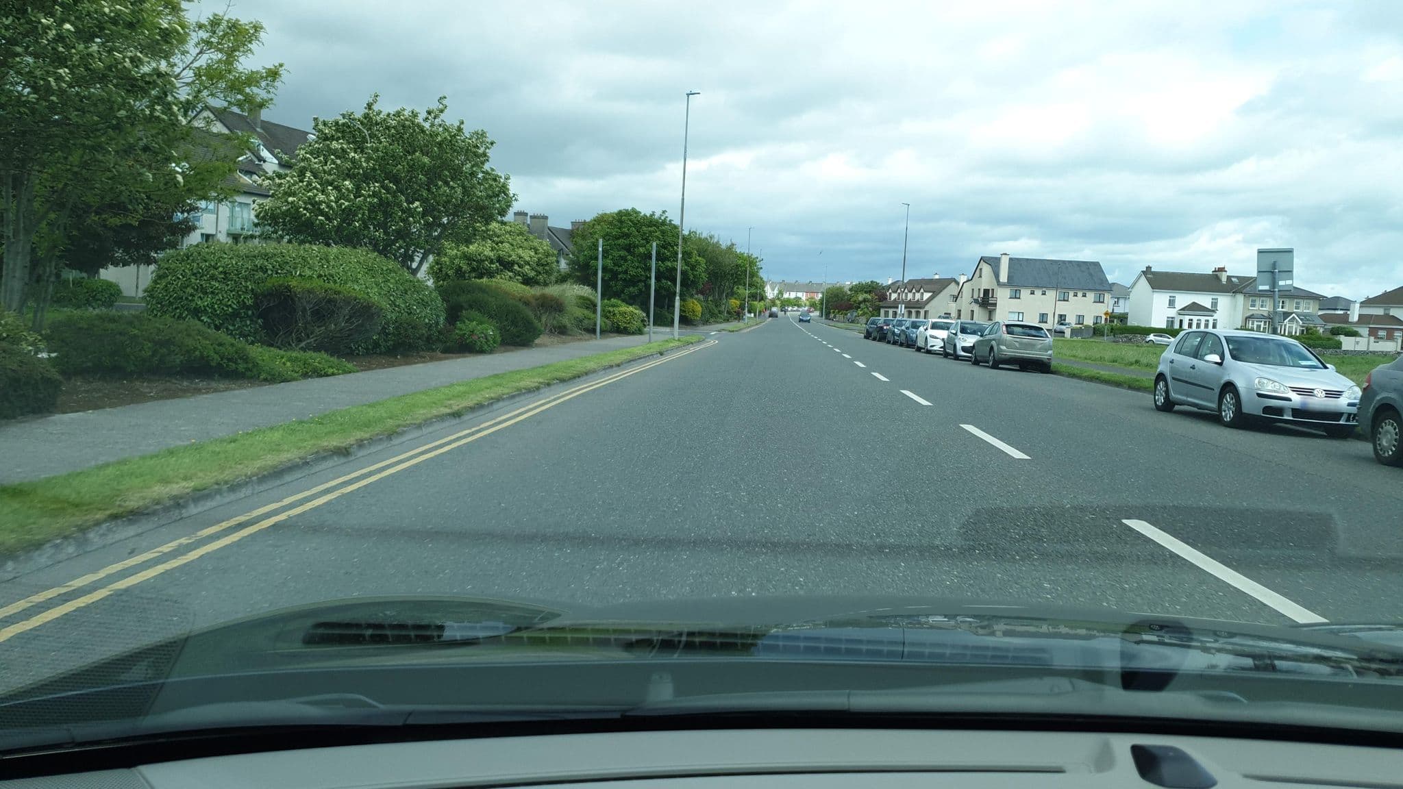 Street view near Sunrise Lodge, Galway — © yannakis (CC BY-SA · Mapillary)