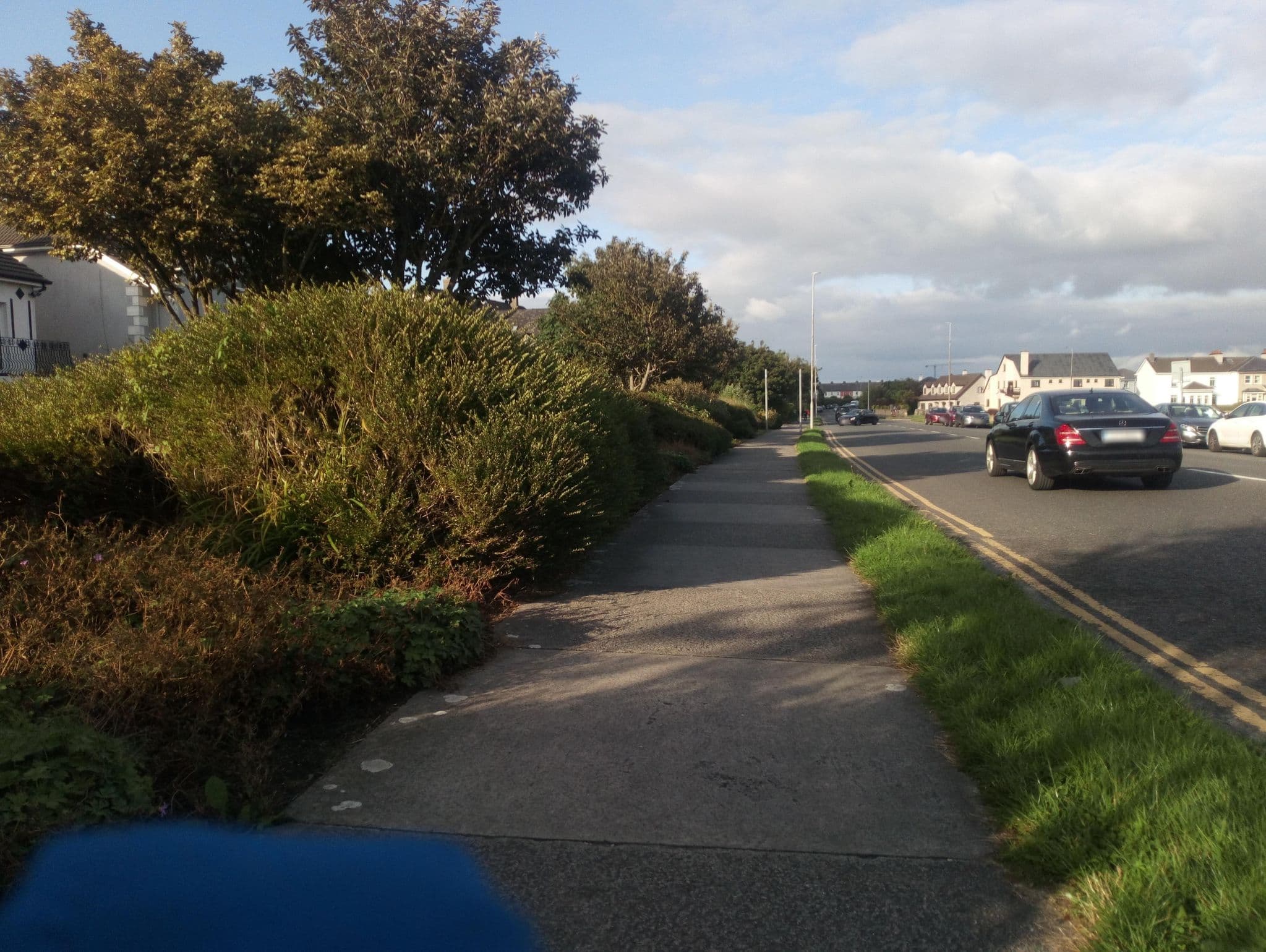 Street view near The White House, Galway — © jefkine (CC BY-SA · Mapillary)
