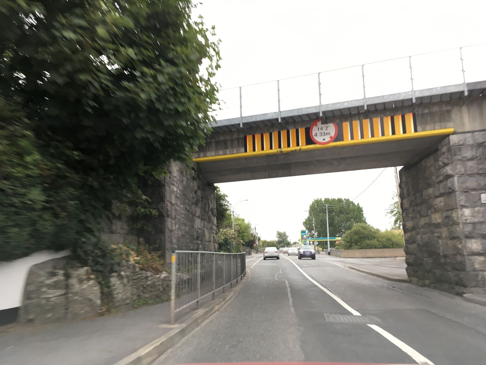Street view near Hillbrook House B&B, Ennis — © southglos (CC BY-SA · Mapillary)