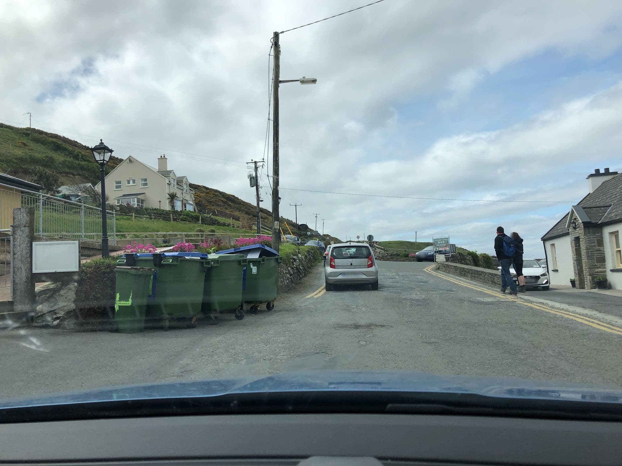 Street view near Doolin Inn, Ennistimon
