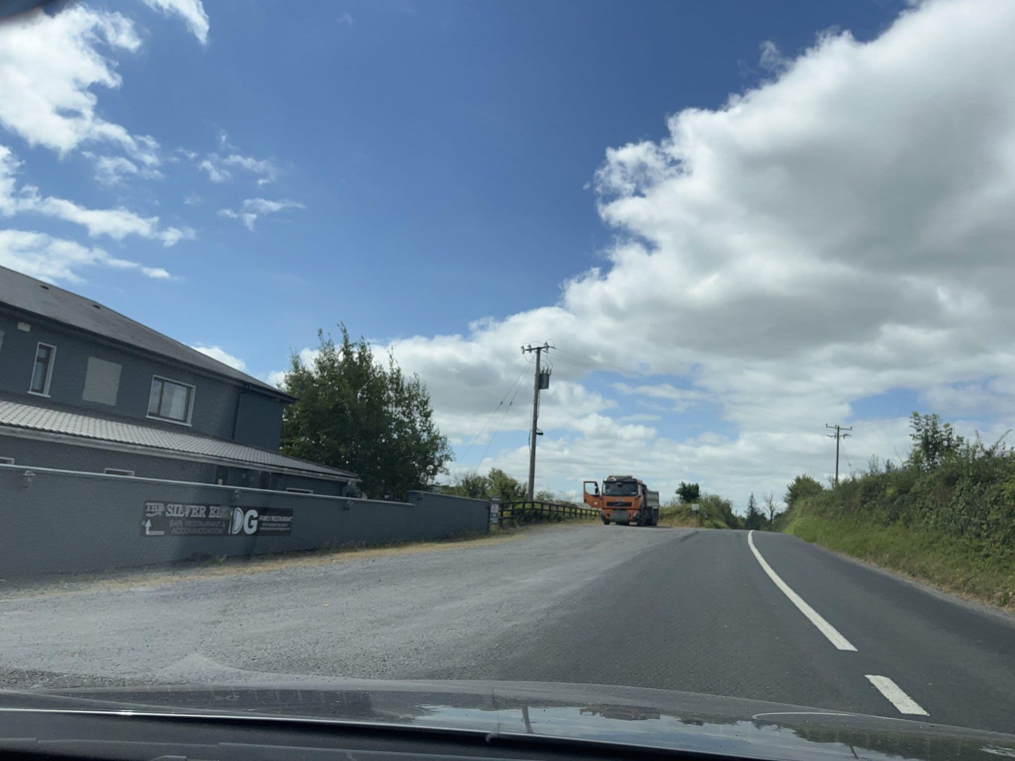Street view near The Silver Eel, Carrick-on-Shannon — © noelb (CC BY-SA · Mapillary)