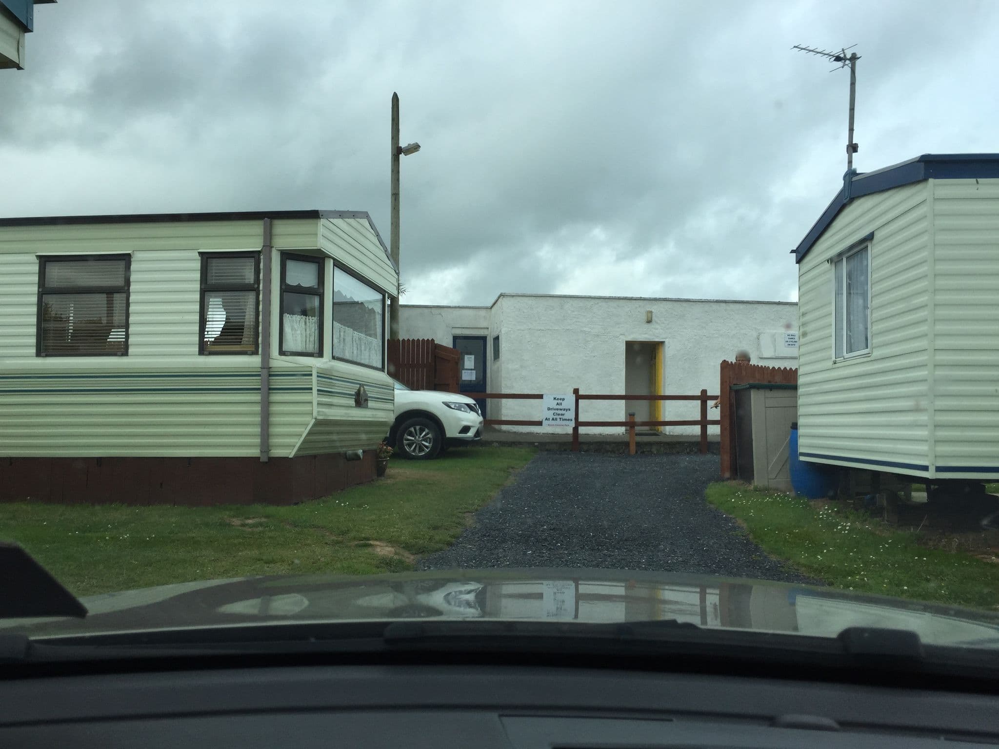 Street view near Beach Caravan Park, Youghal — © mackerski (CC BY-SA · Mapillary)
