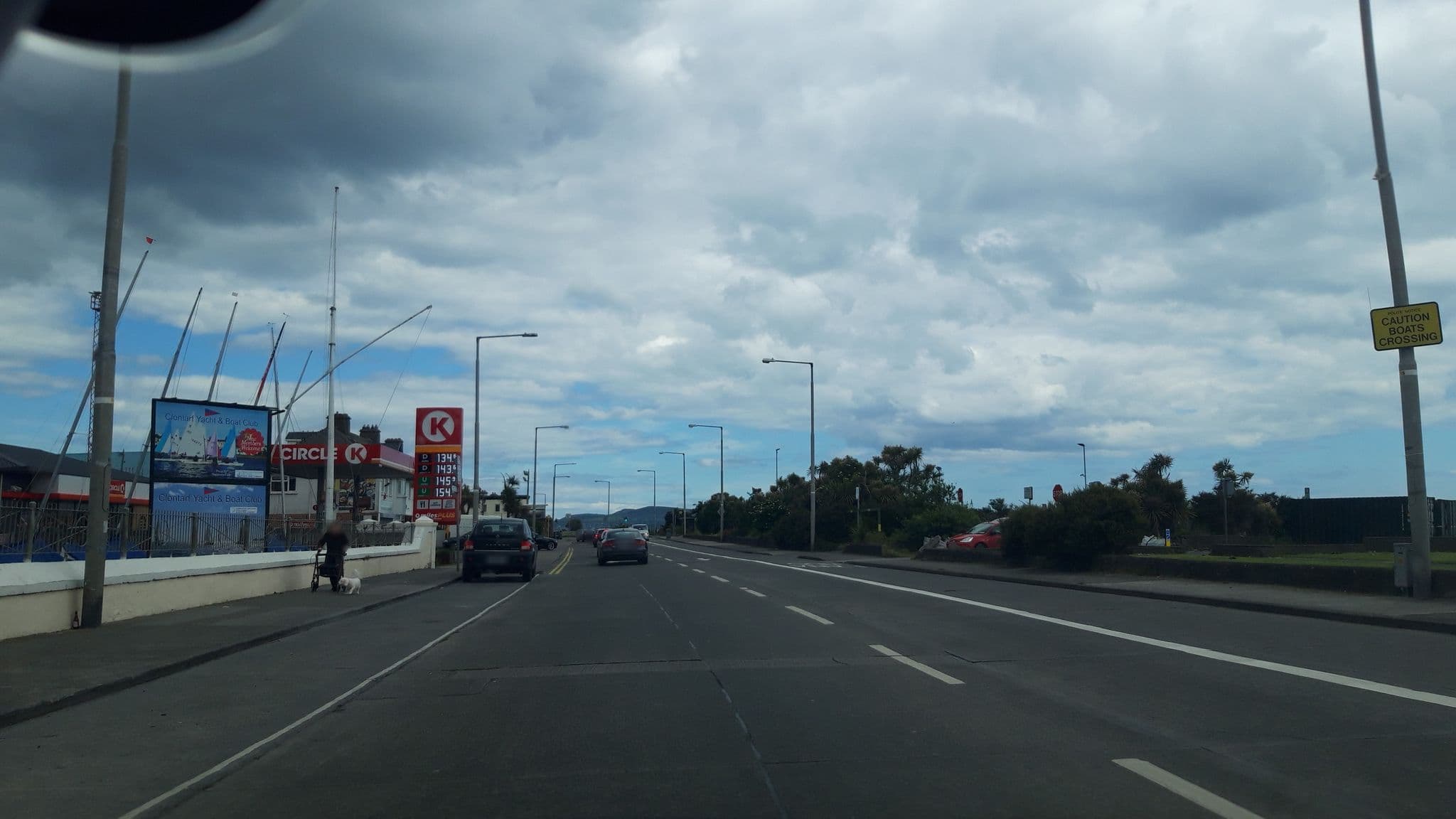 Street view near The Bram Stoker, Dollymount — © debigc (CC BY-SA · Mapillary)
