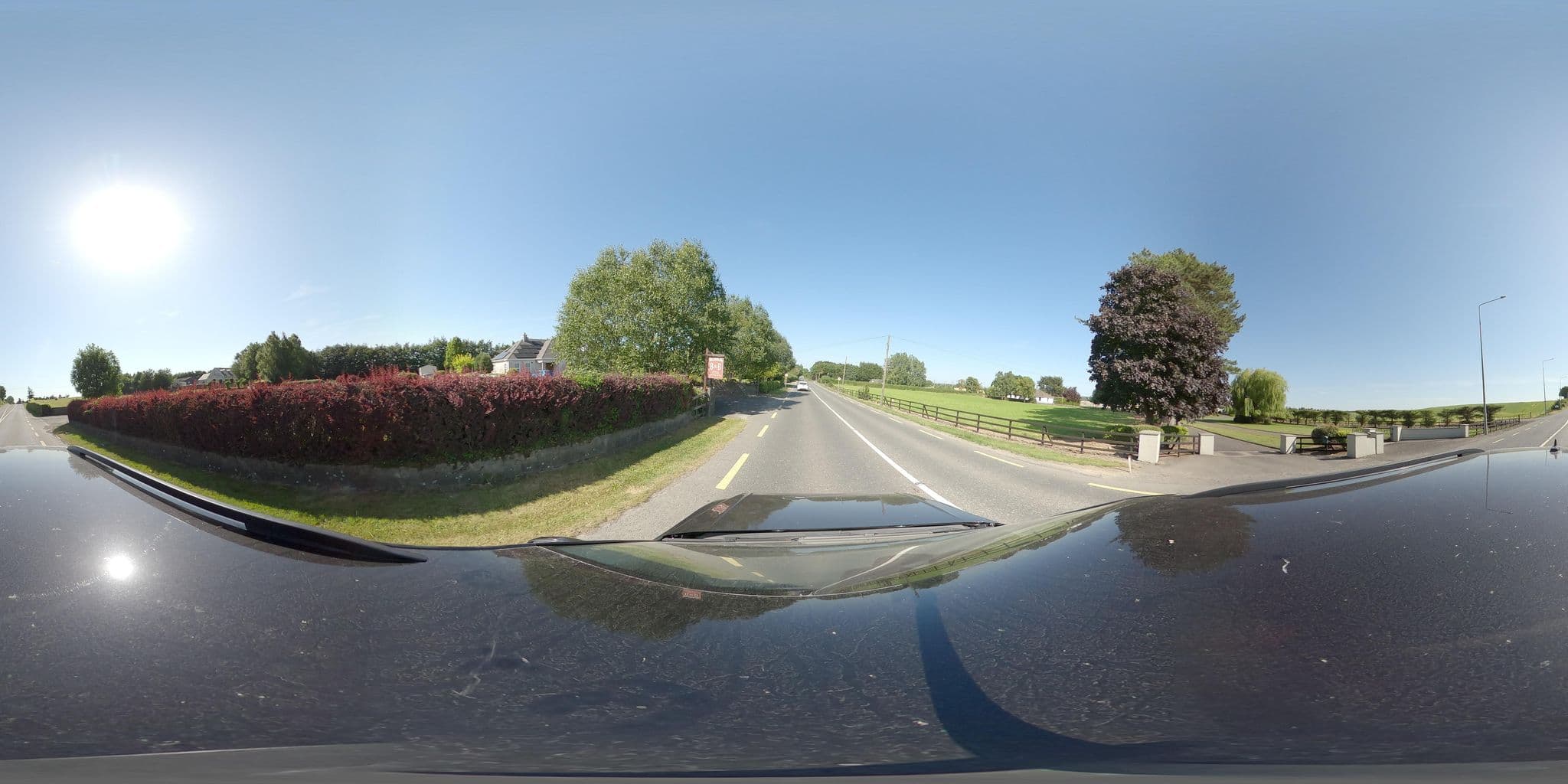 Street view near Hawthorn Bed and Breakfast, Athy — © annekaro (CC BY-SA · Mapillary)
